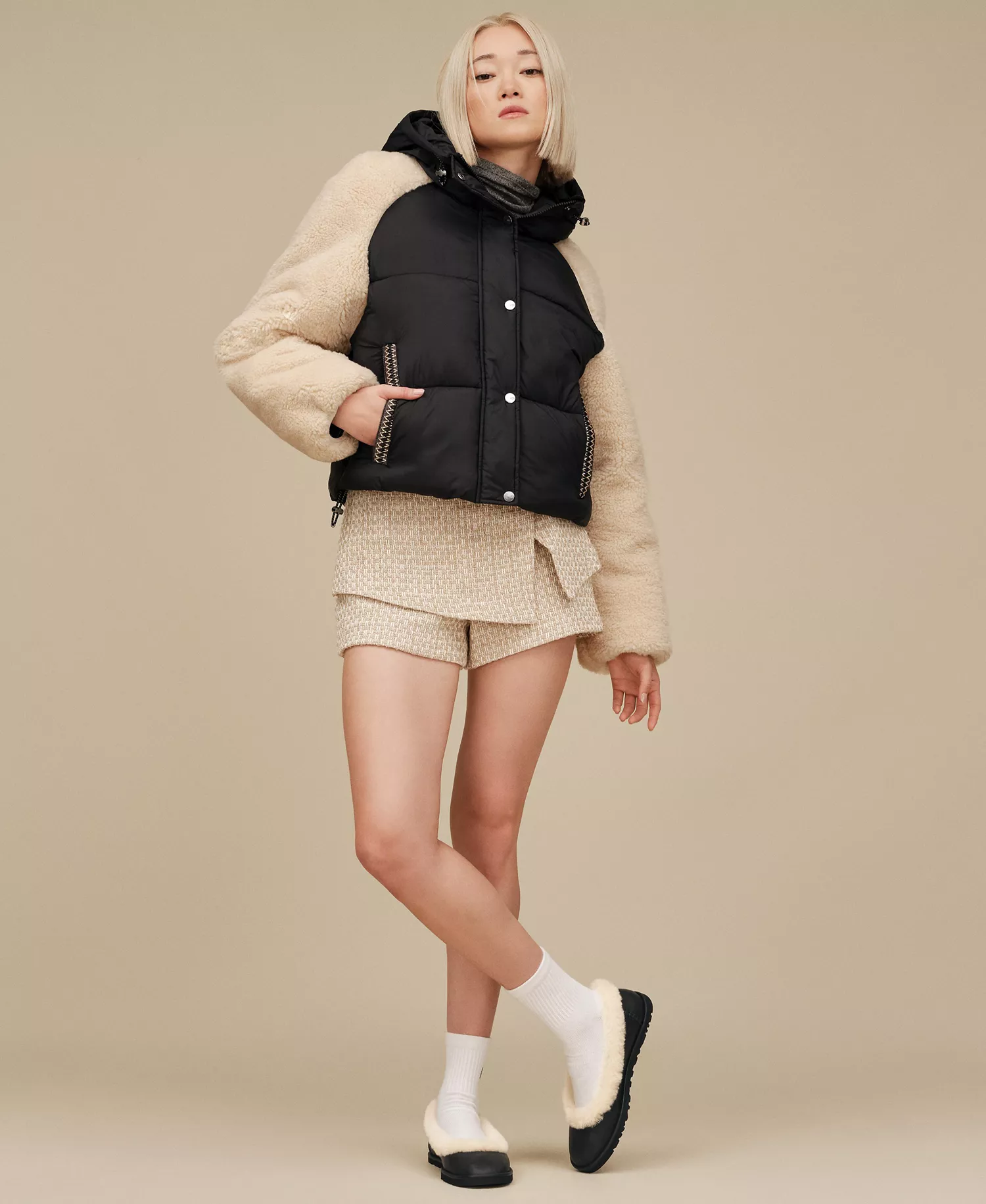 UGG Women's Mykah Puffer Jacket - Black / Cream - L