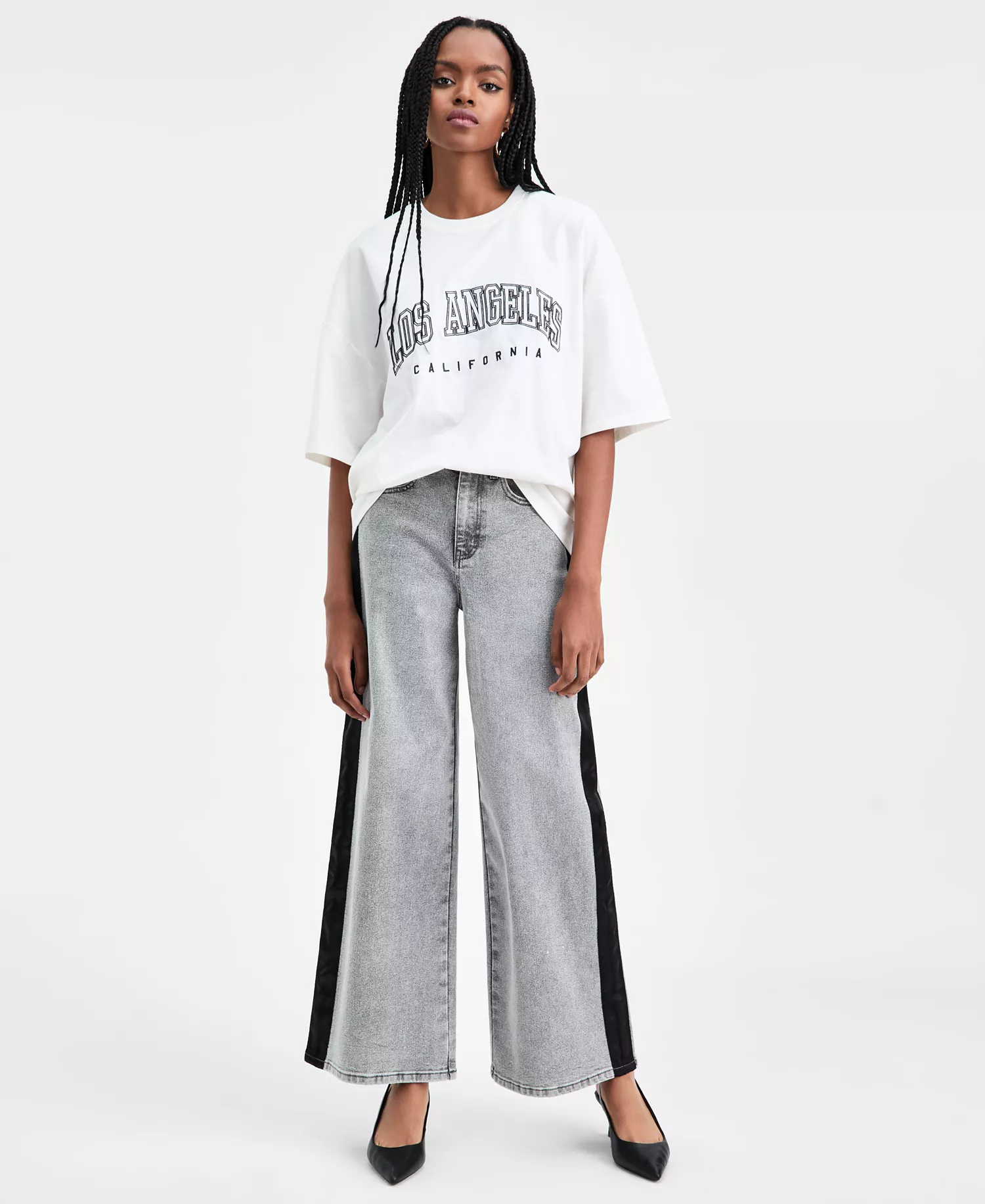 Women's Los Angeles Embroidered T-Shirt, Macy's Exclusive - Crema - L