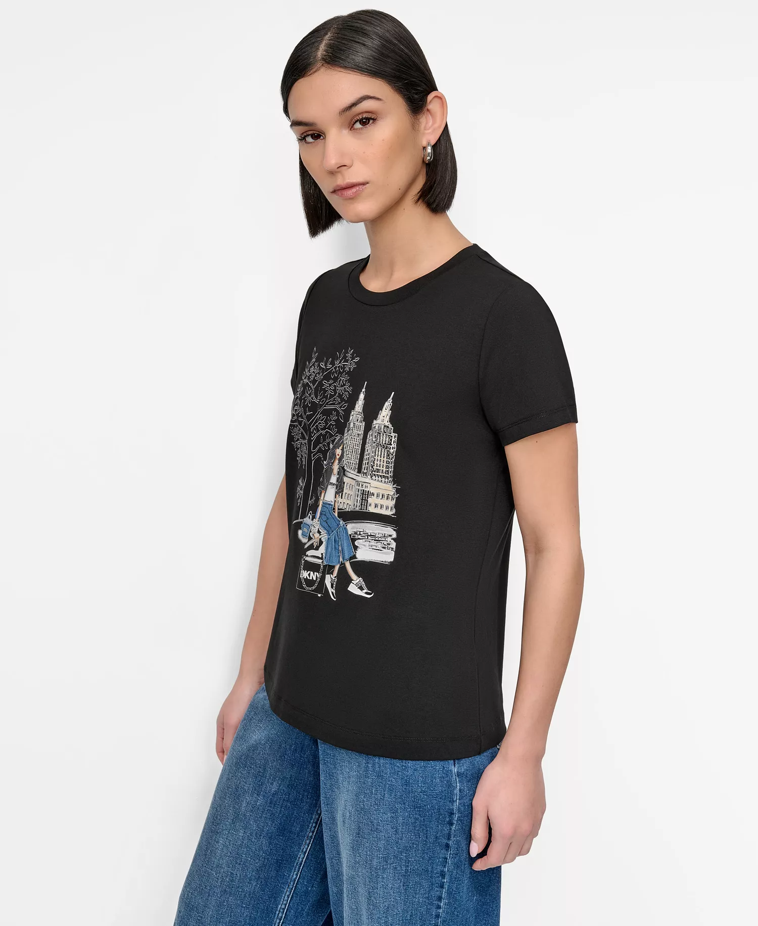 Women's Bow Bridge Conversational Crewneck Tee - Black - L