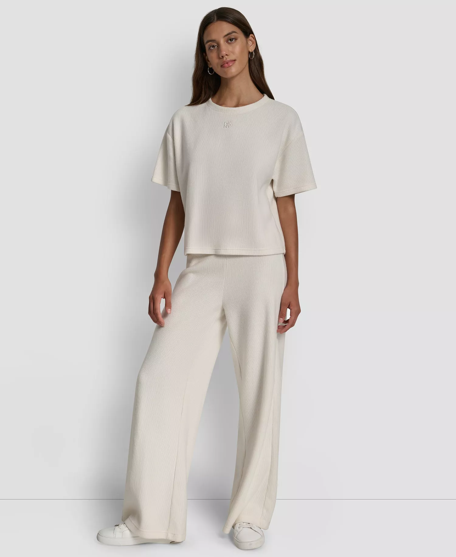 Women's Relaxed Boxy Fit T-Shirt - Eggnog - L