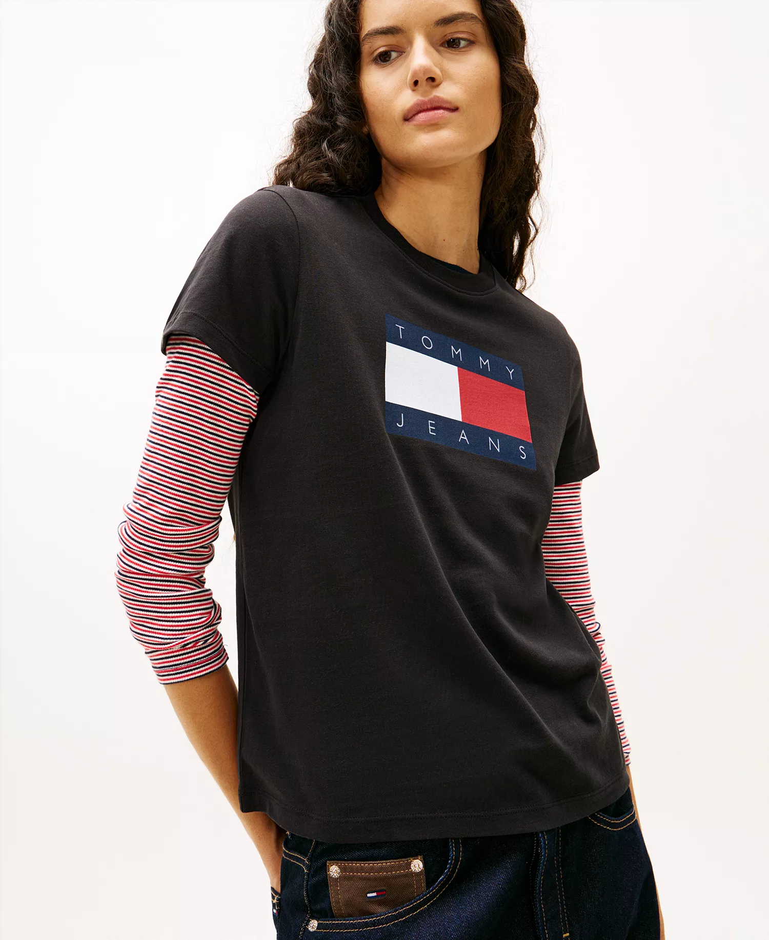 Women's Flag Logo T-Shirt - Black - L