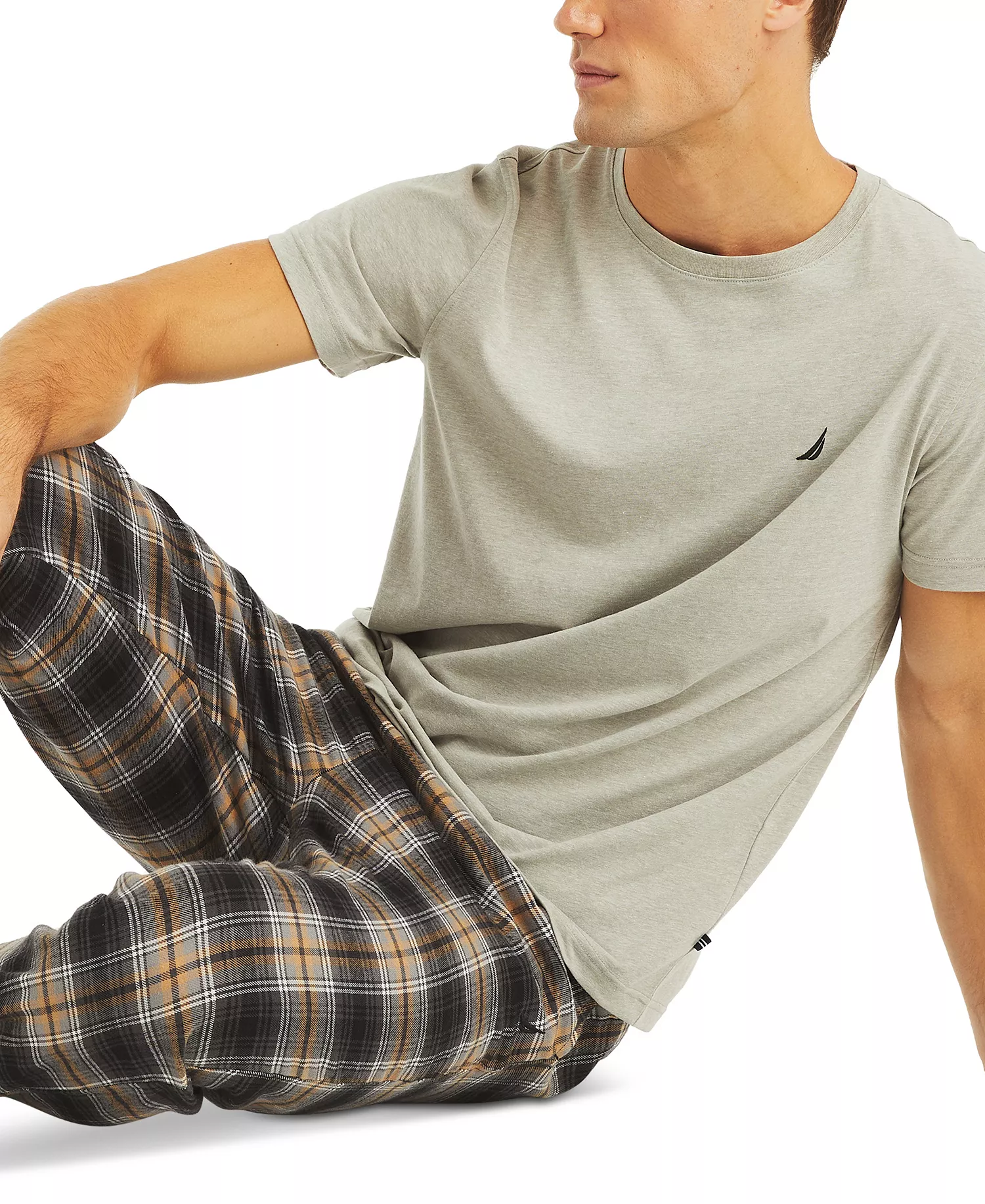Men's Plaid Pajama Pants & Solid Pajama T-Shirt Set - True Black - L