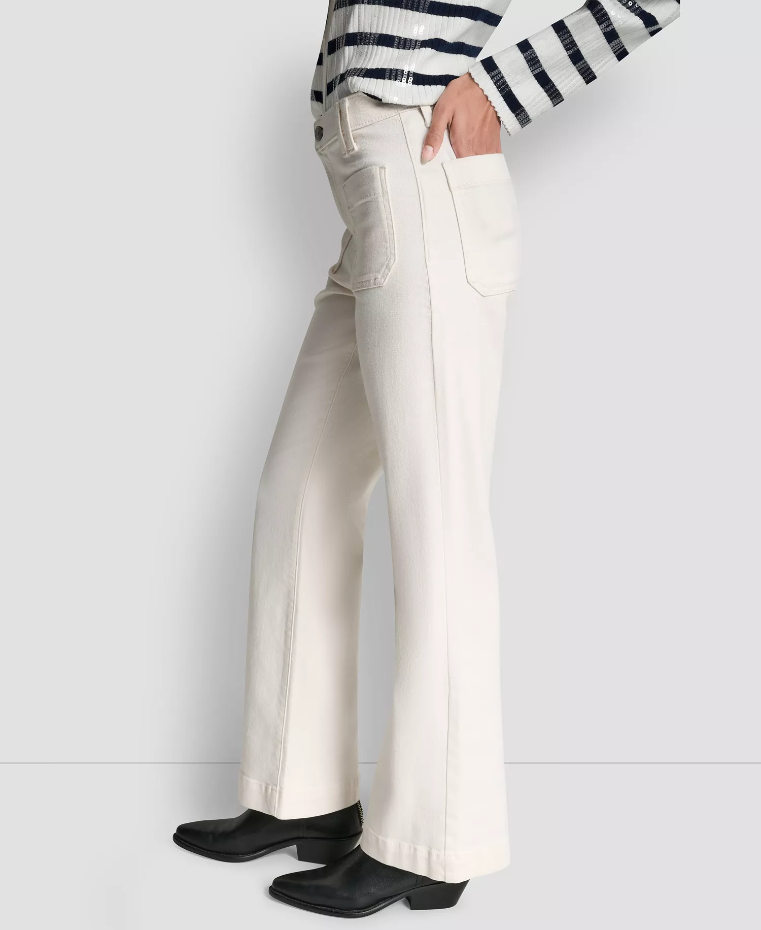 Women's High-Rise Relaxed Flare Jeans - Ecru - 24