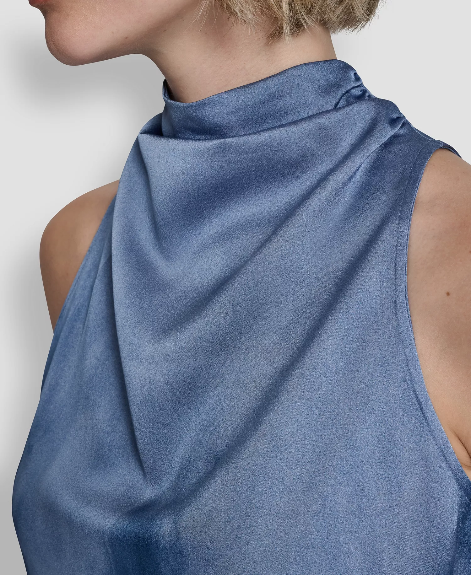Women's Sleeveless Cowl Neck Top - Hudson Blue/liberty Sky - L