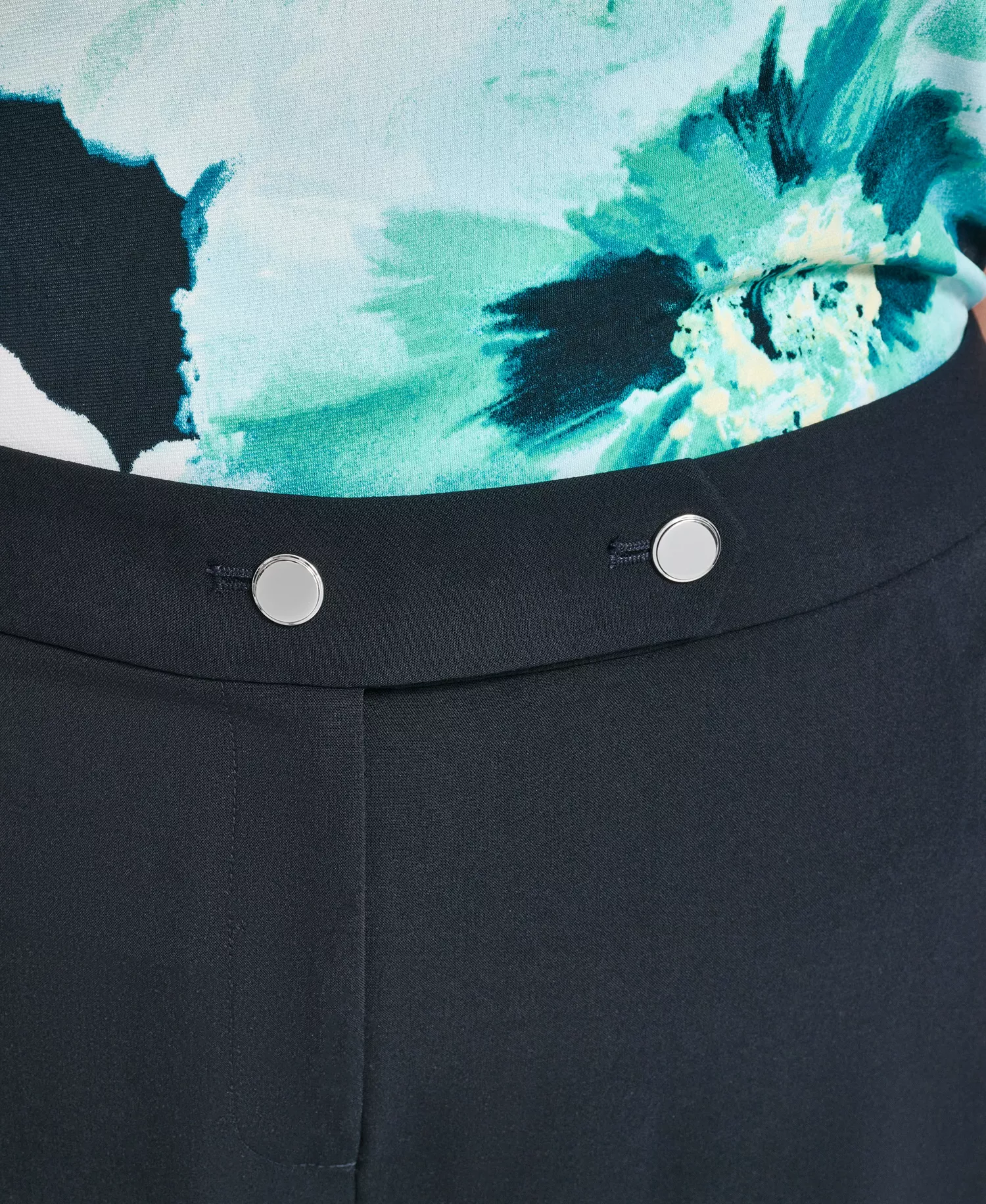 Plus Size Mid-Rise Slim Leg Pant - Navy - 14W