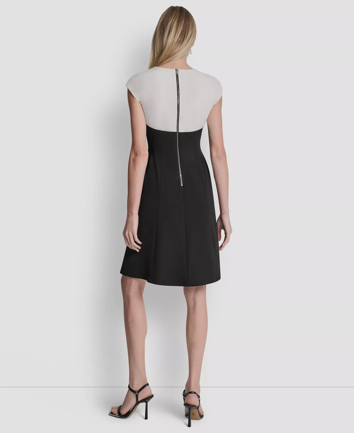 Women's Scuba Crepe Jewel Neck Dress - Ivory/Black - 0P