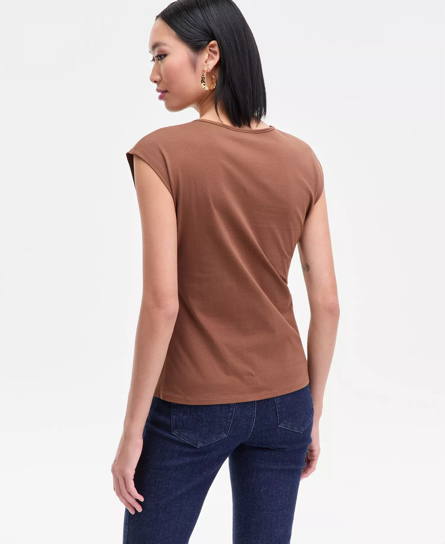 Women's Cap Sleeve Ruched Cotton V-Neck T-Shirt, Macy's Exclusive - Bison - L