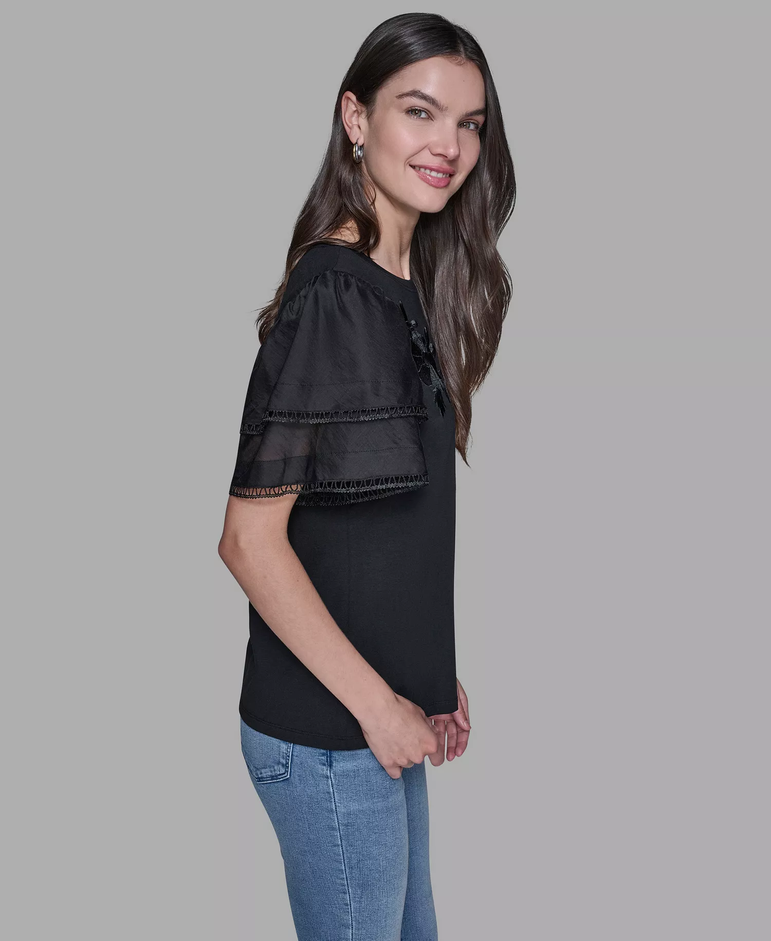 Women's Ruffled Crewneck Floral Top - Black - L