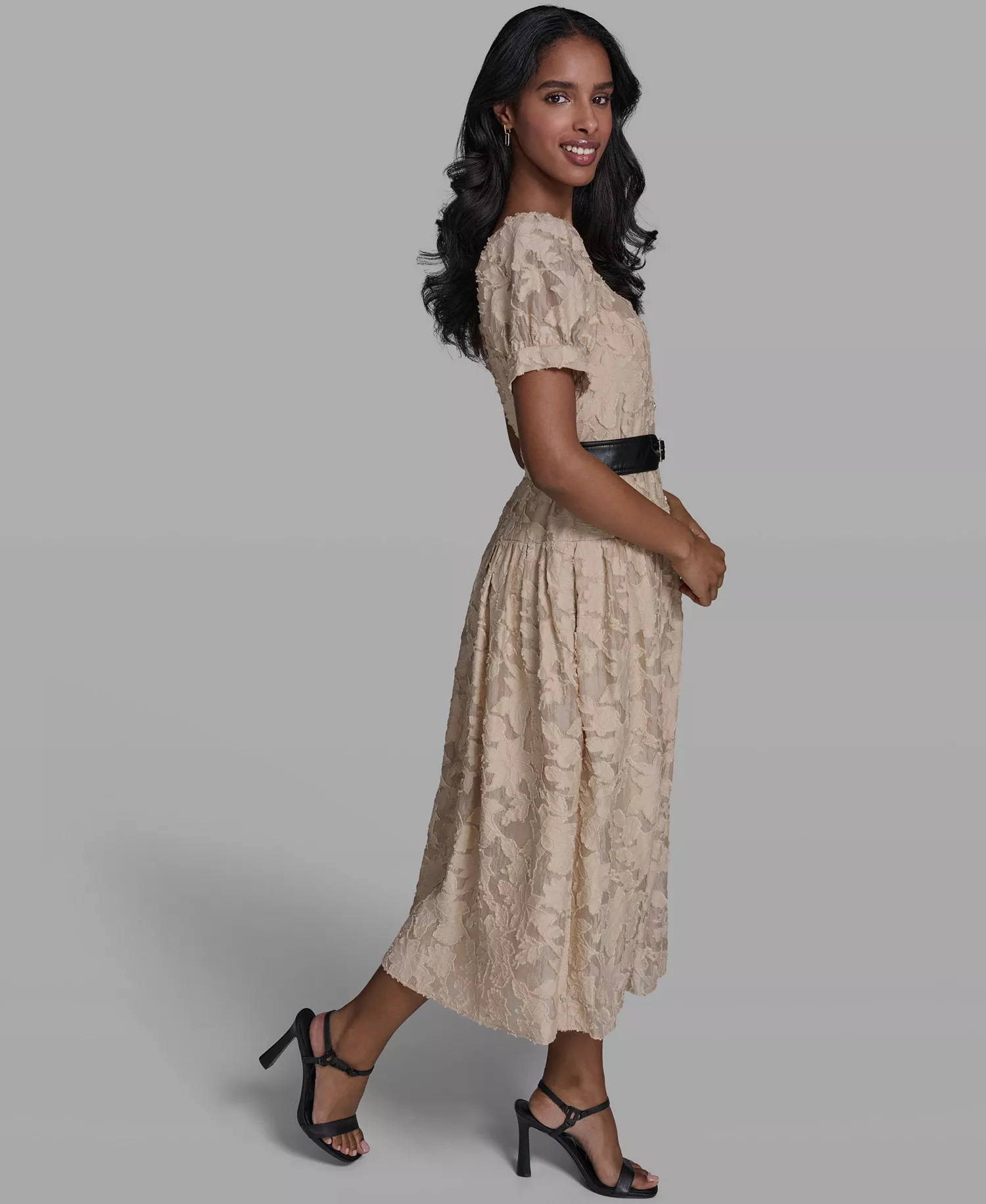 Women's Burnout Square Neck Belt Dress - French Beige - 0