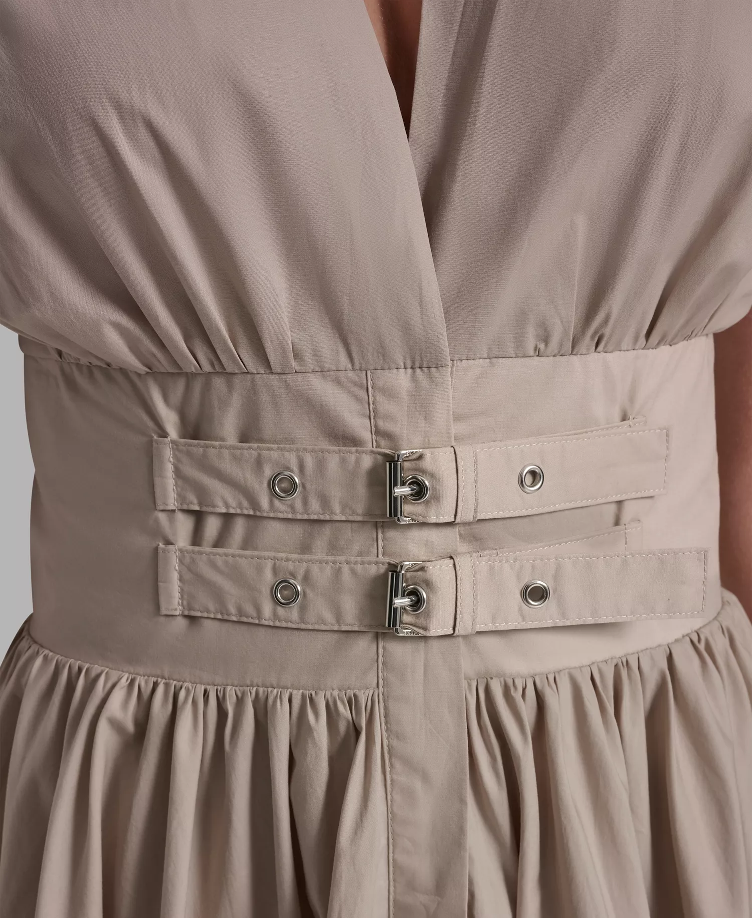 Women's Poplin Smocked-Waist V-Neck Midi Dress - Pebble - L