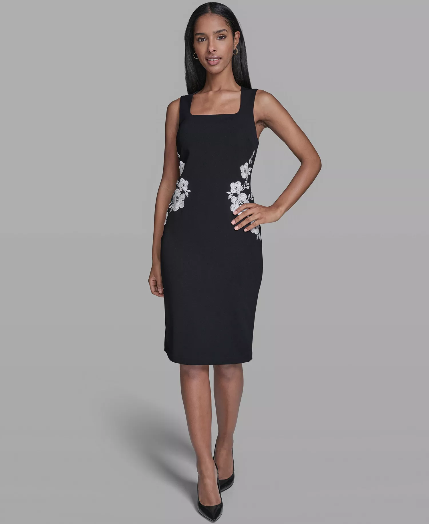 Women's Floral Embroidery Square Neck Dress - Black - 0