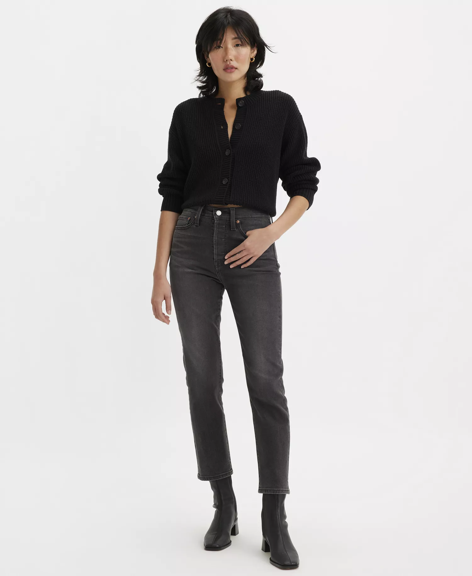 Women's Wedgie Straight-Leg High-Rise Cropped Jeans - Black - 24