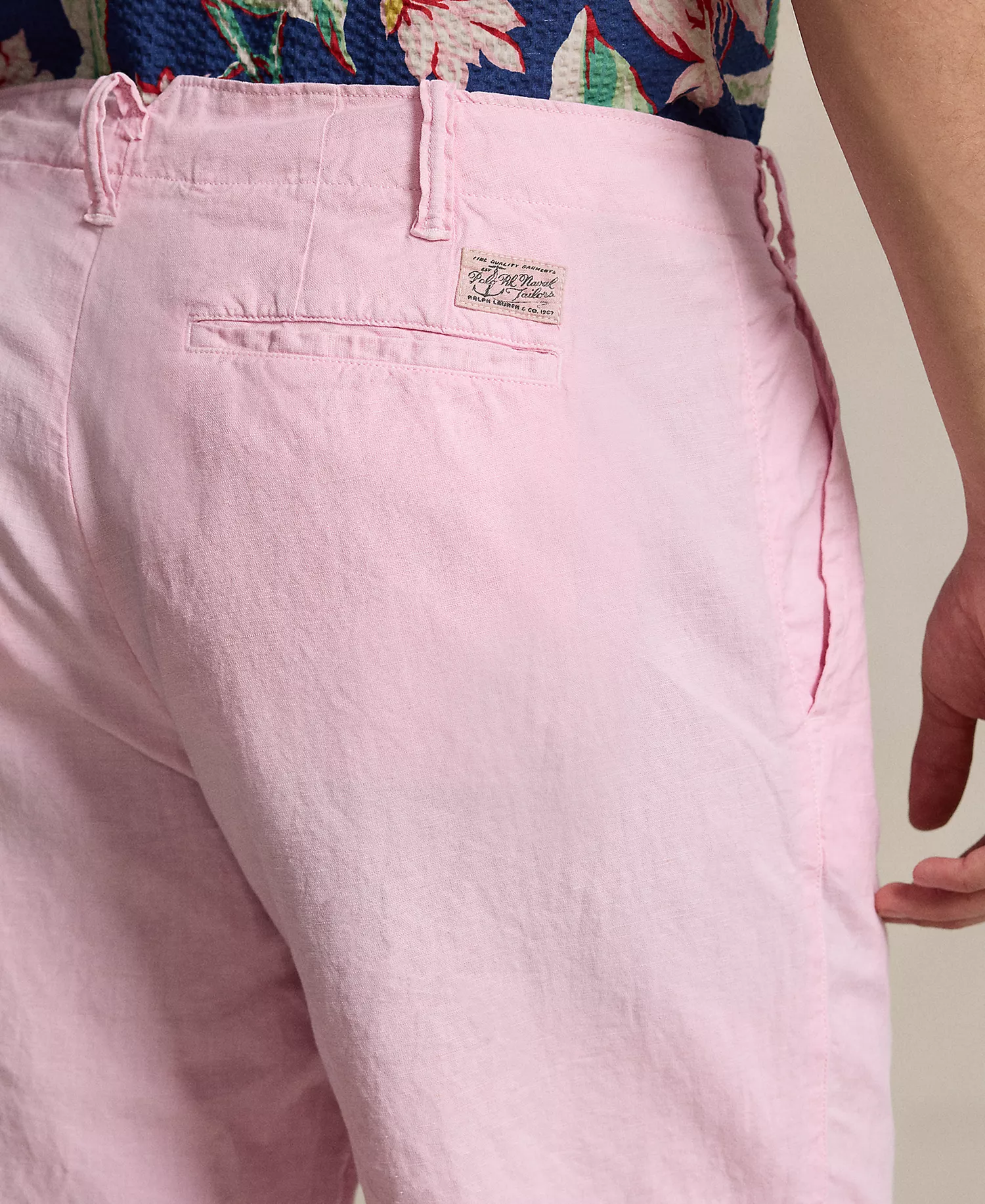 Men's 8.5" Straight-Fit Linen Cotton Chino Shorts - Carmel Pink - 28
