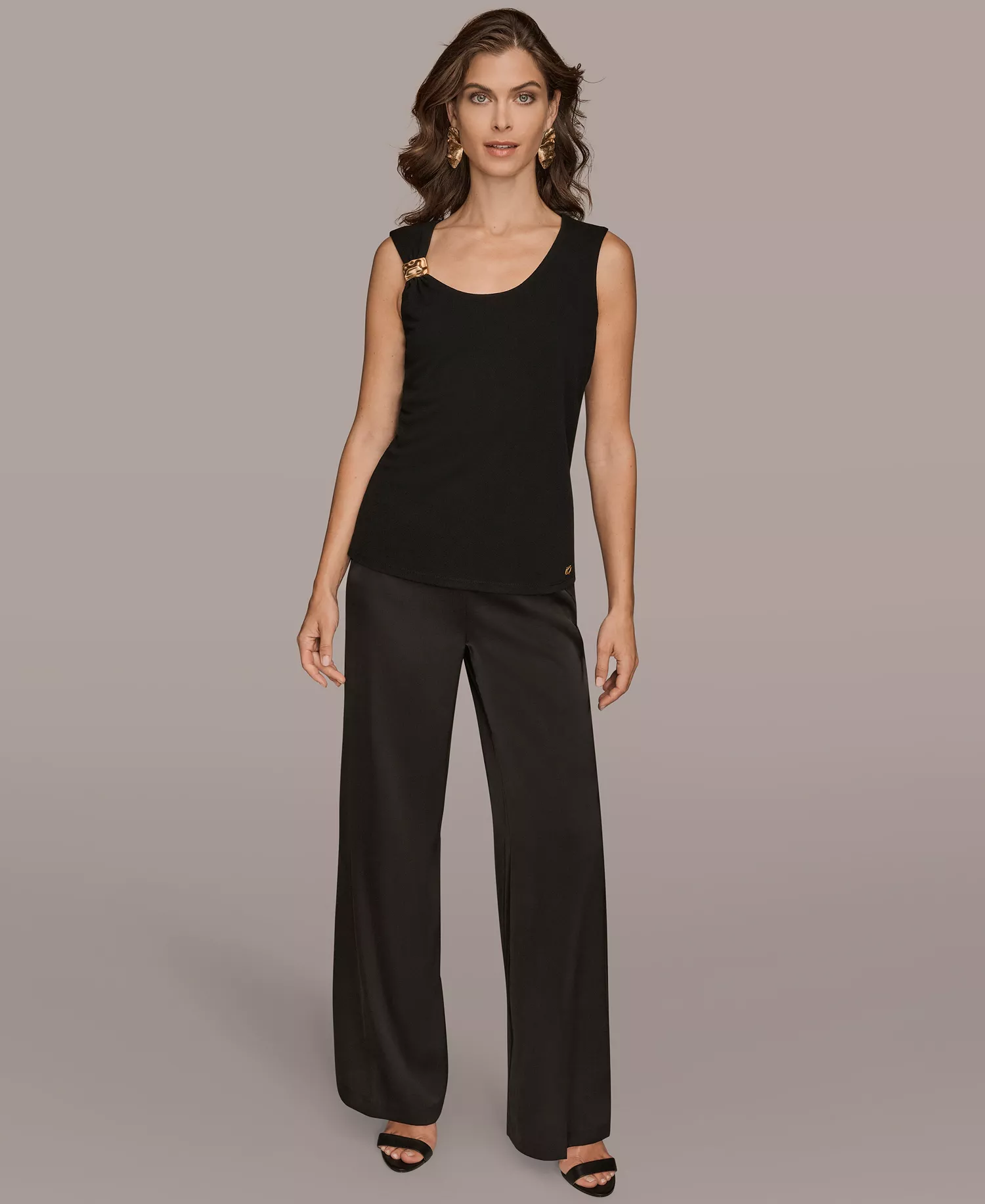 Women's Petite Scoop Neck Tank Top - Black - P/L