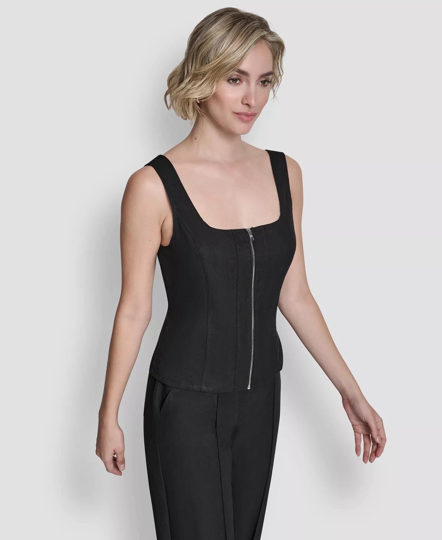 Women's Long-Sleeve Blazer, Belted Front Seam Twill Pants, and Sleeveless Zipper Corset Top - Black - L
