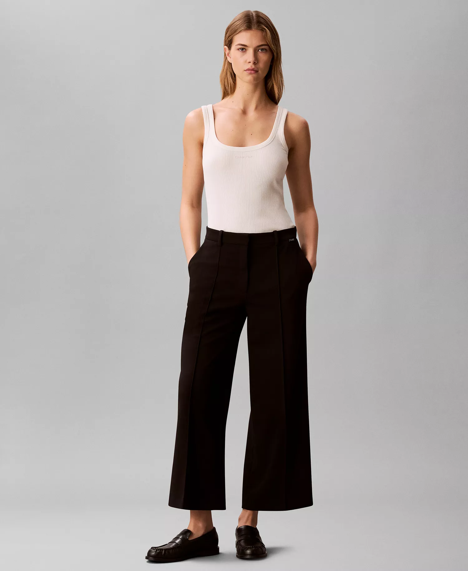 Women's High-Rise Cropped Wide-Leg Pants - Black - 10