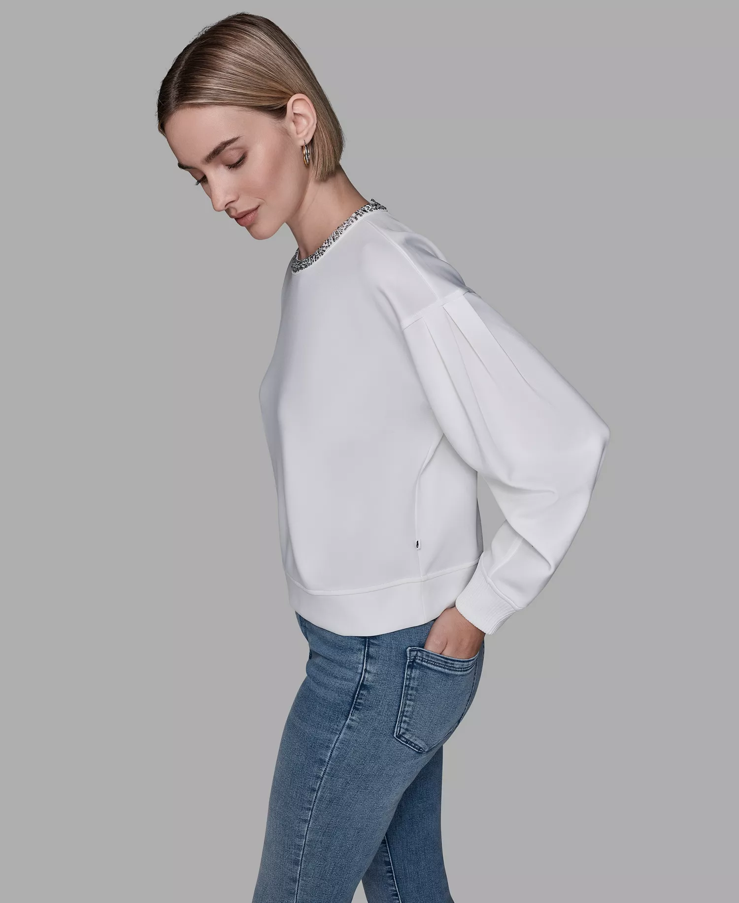 Women's Crewneck Crystal Neck Top - Soft White - L