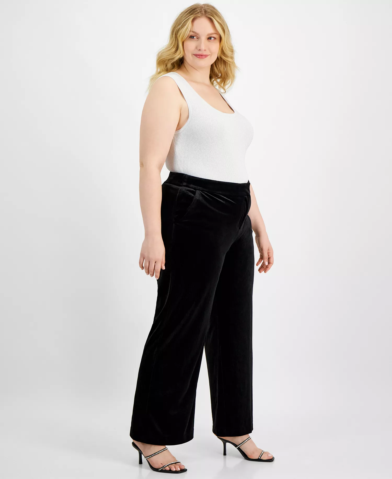 Plus Size Velvet Mid-Rise Wide-Leg Pants - Black - 14W