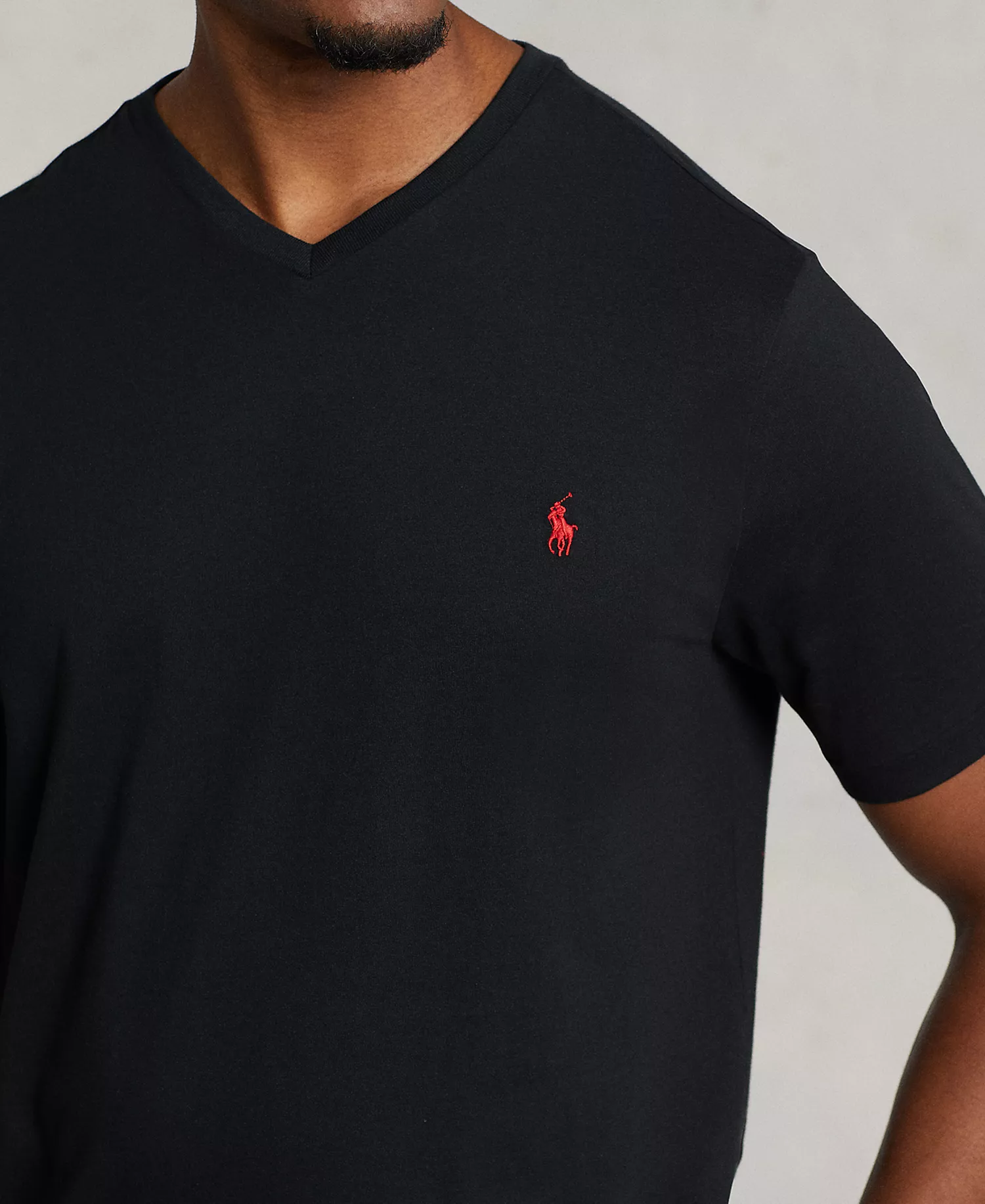 Men's Big & Tall Classic-Fit V-Neck T-Shirt  - Black - 2LT