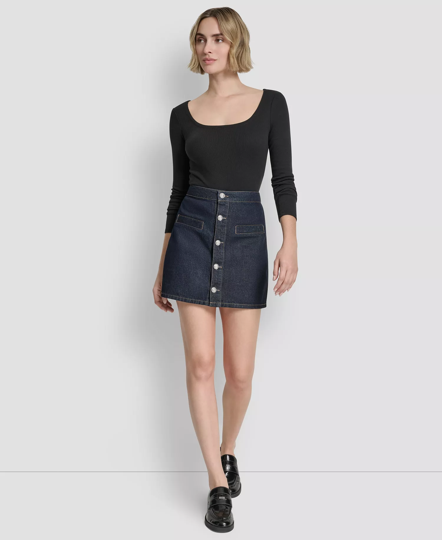 Women's High-Rise Button-Front Mini Skirt - Fearless - 24