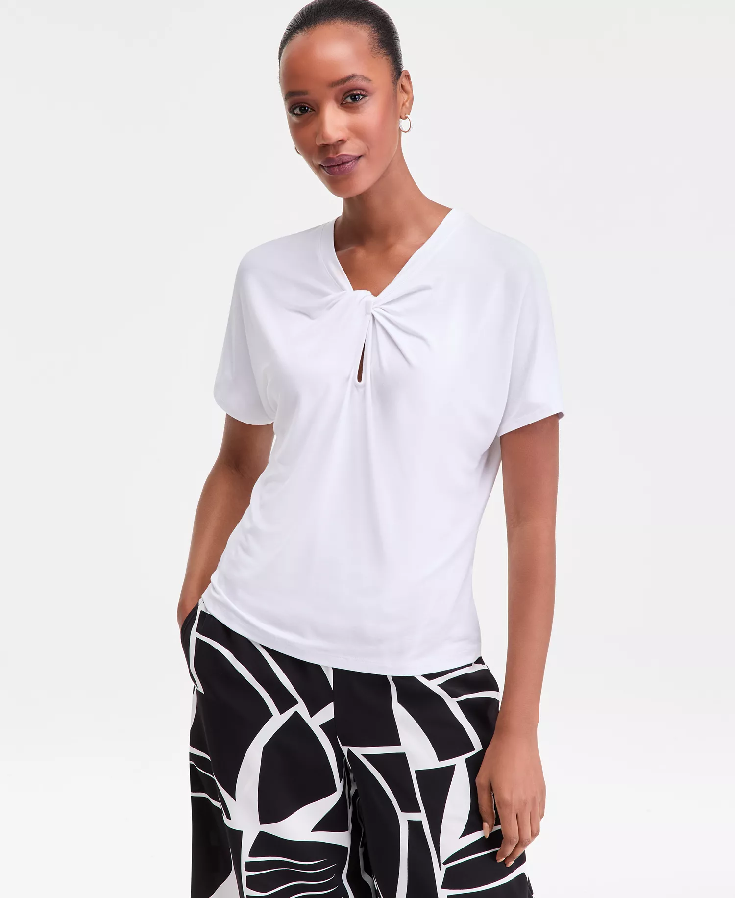 Women's Short Sleeve Keyhole Neckline T-Shirt, Macy's Exclusive - Bright White - L