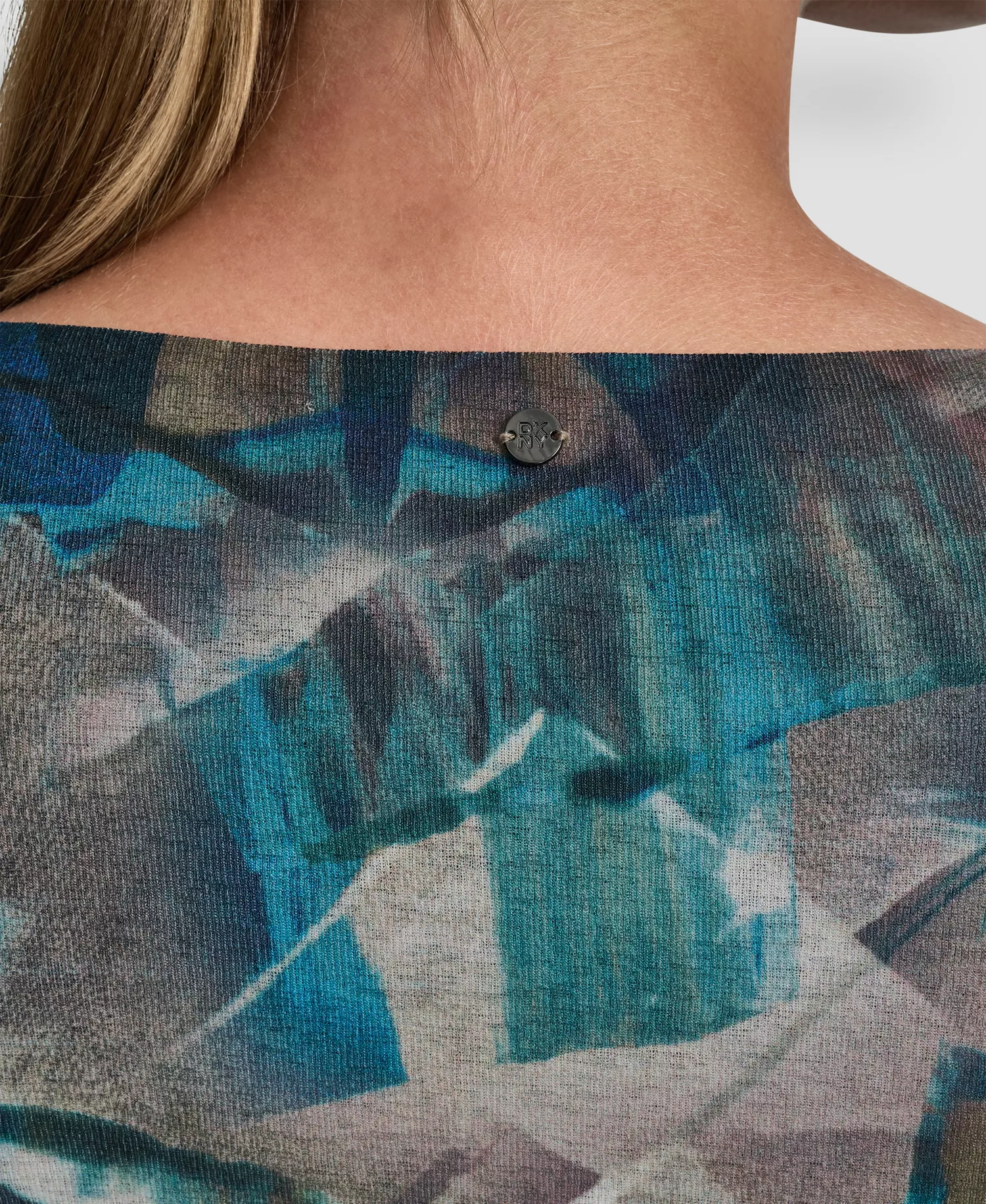 Women's Drape Neck Short Sleeve Top - City Taupe/ocean Blue Multi - S