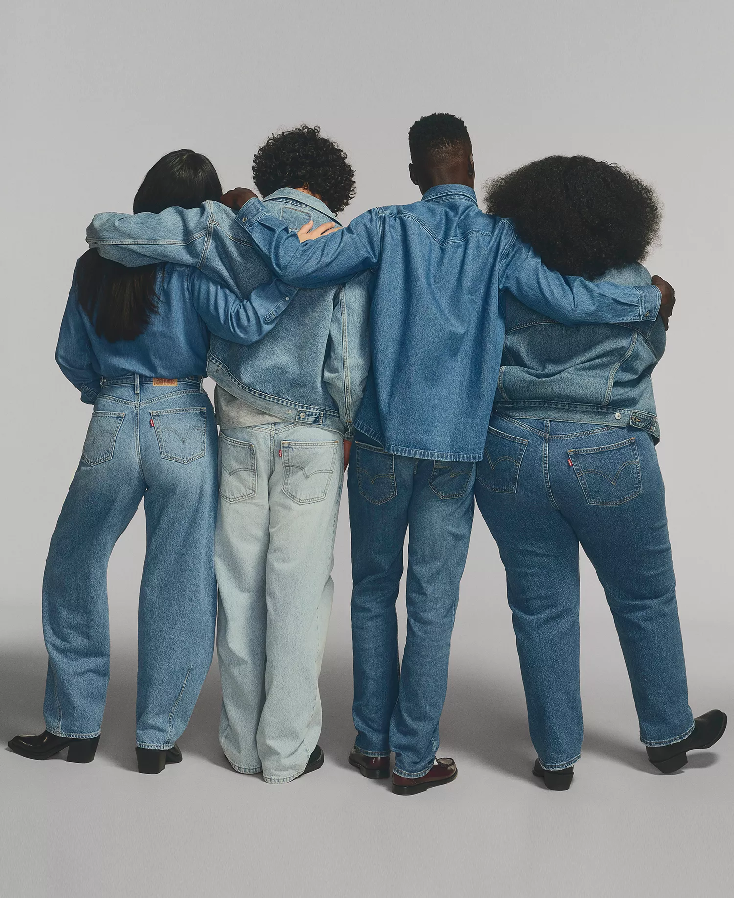 Women's Cinch High-Rise Barrel-Leg Jeans - Abraided Art - 24 - Regular