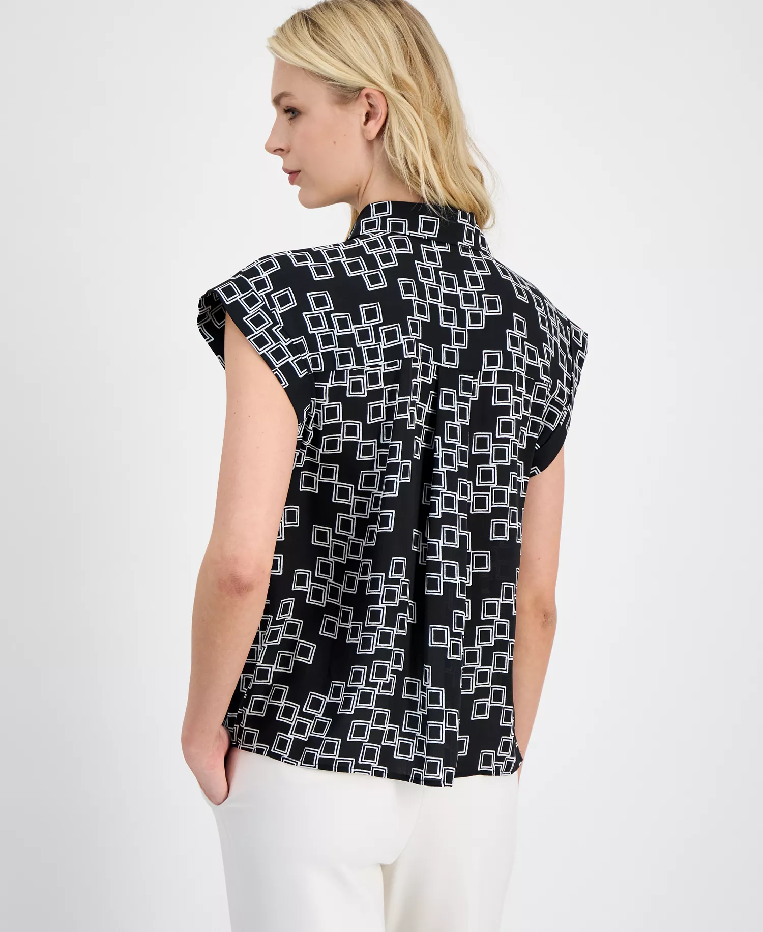 Women's Printed Point Collar Shirt - Black/white Frames Print - L