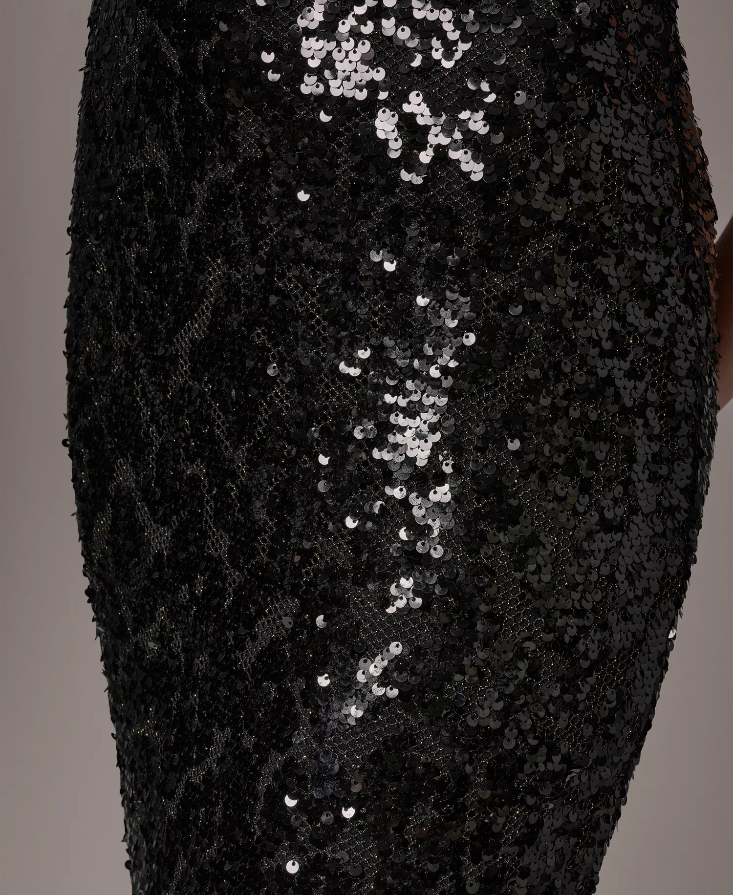 Women's Sequin Halter Neck Ball Gown - BLACK - 10