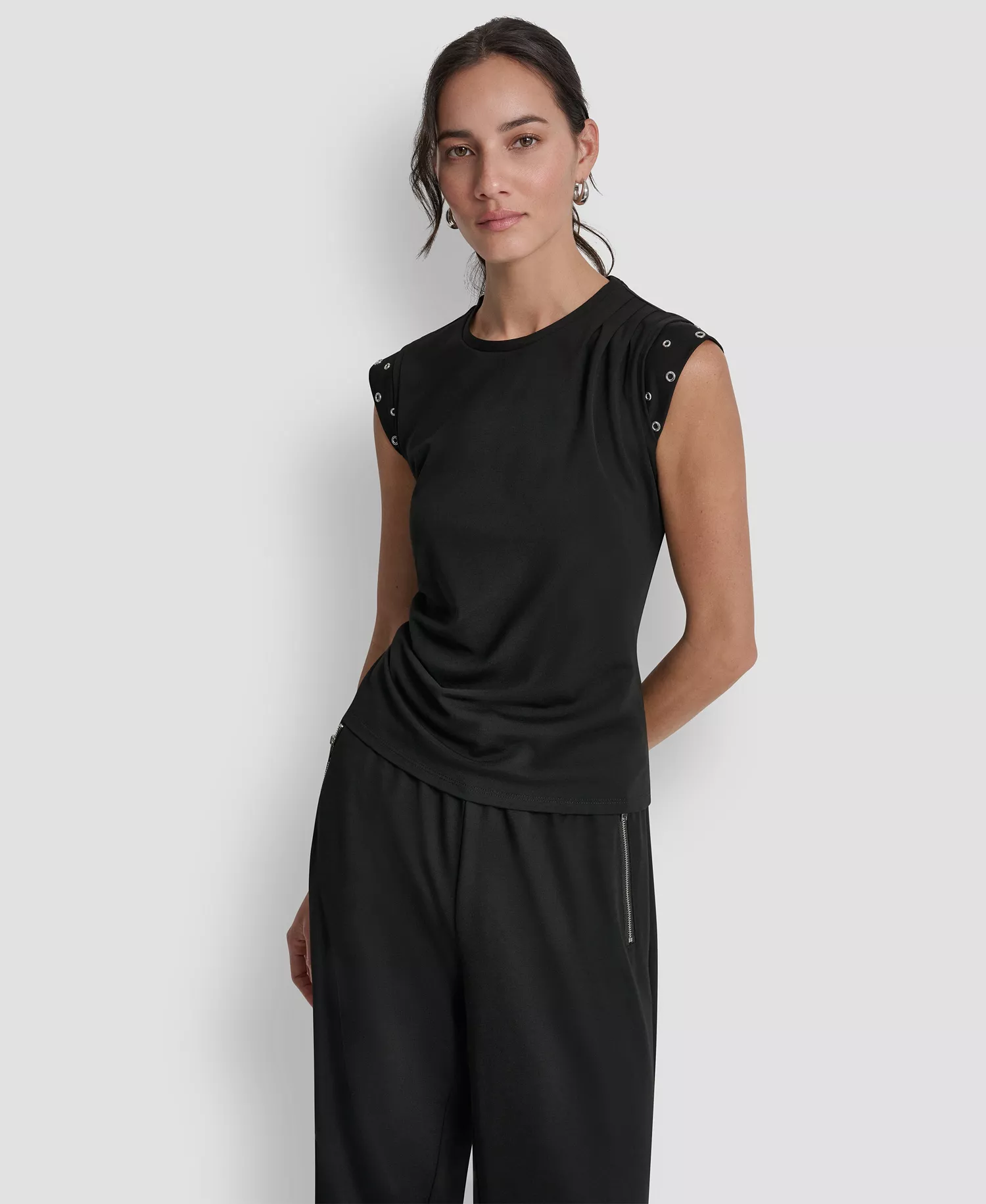 Women's Stud-Detail Sleeveless Top - Black - L