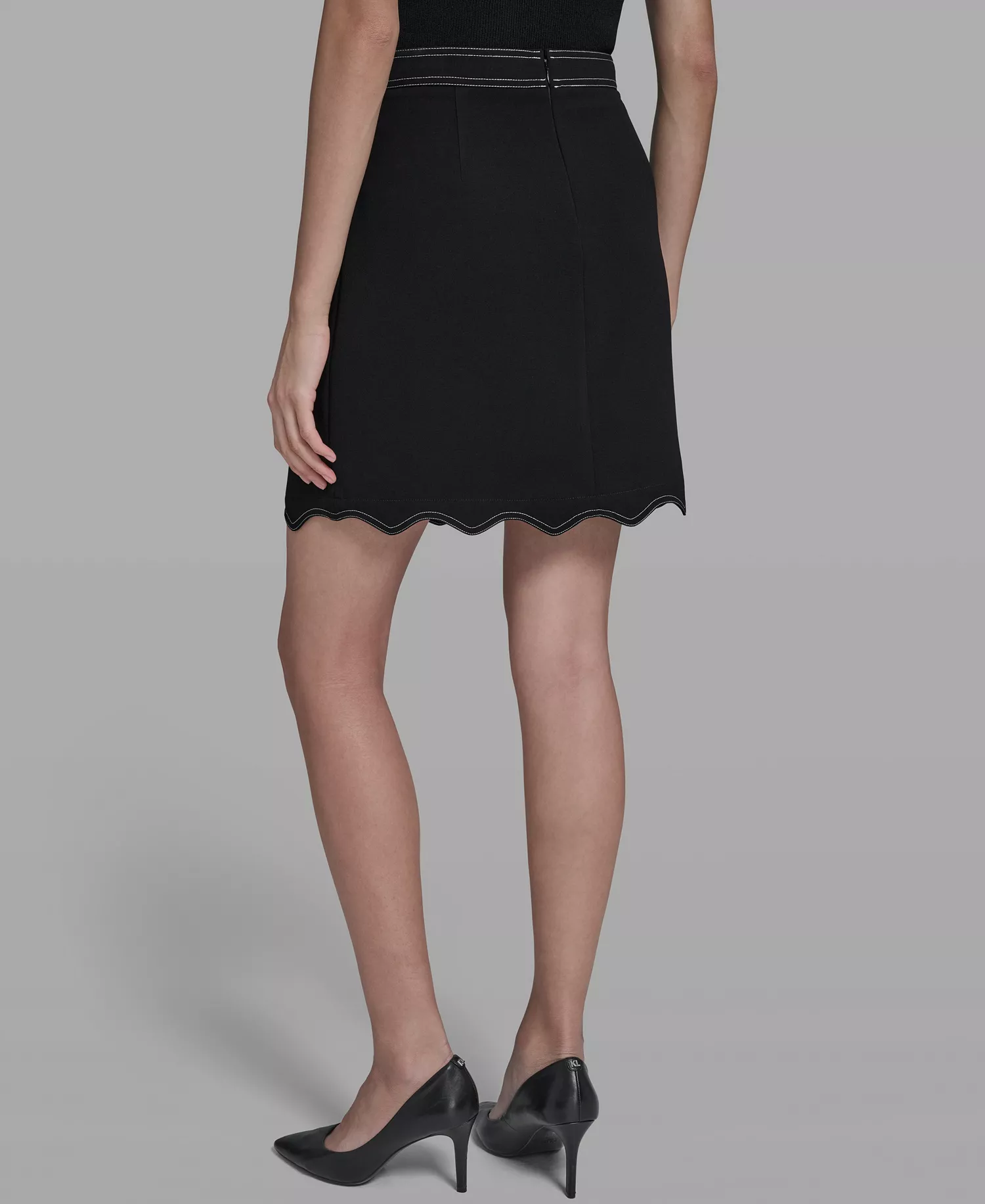 Women's Scallop Trim Skirt - Black - 0