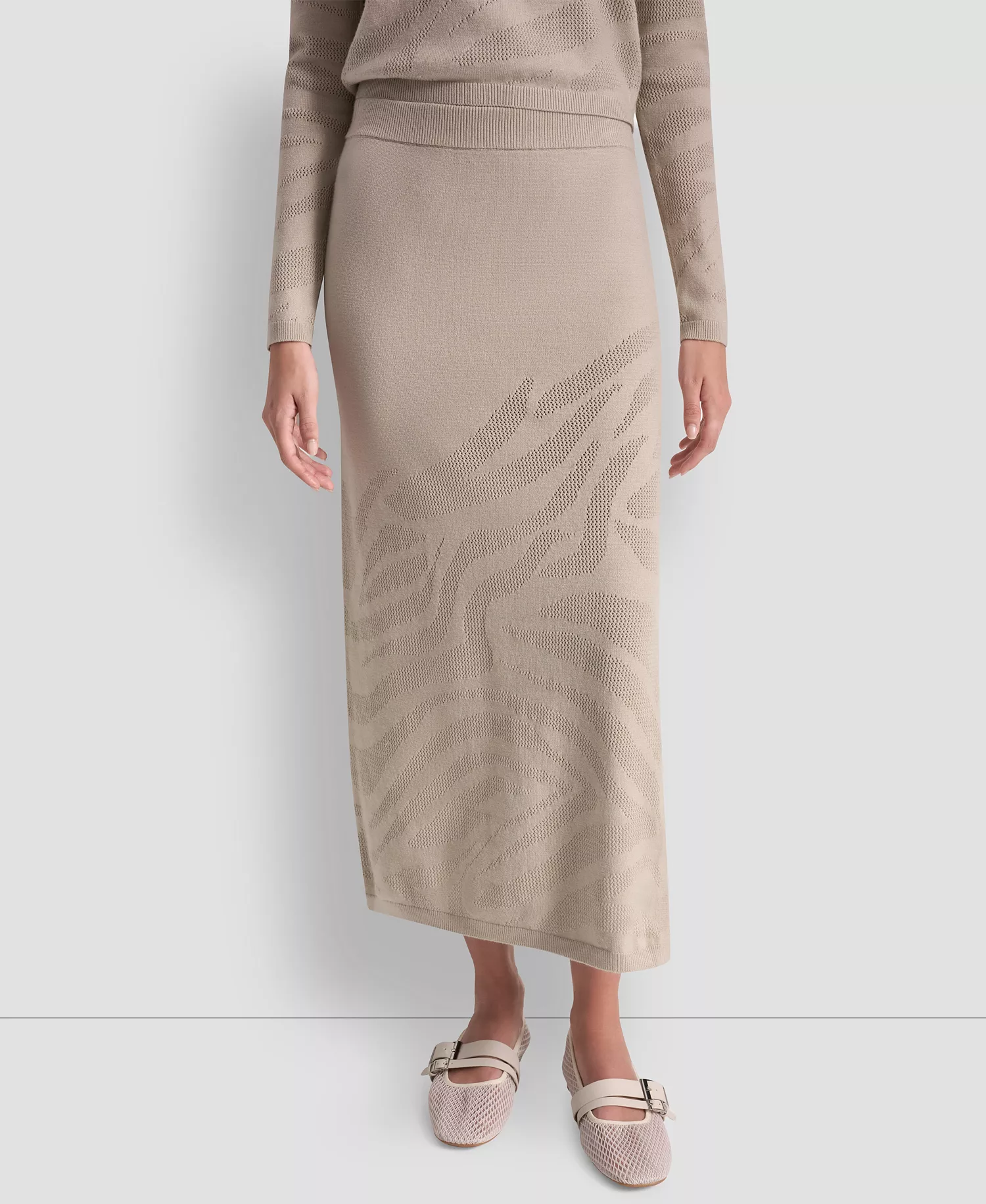Women's Engineered Zebra Pointelle Stitch Midi Skirt - Pebble - L