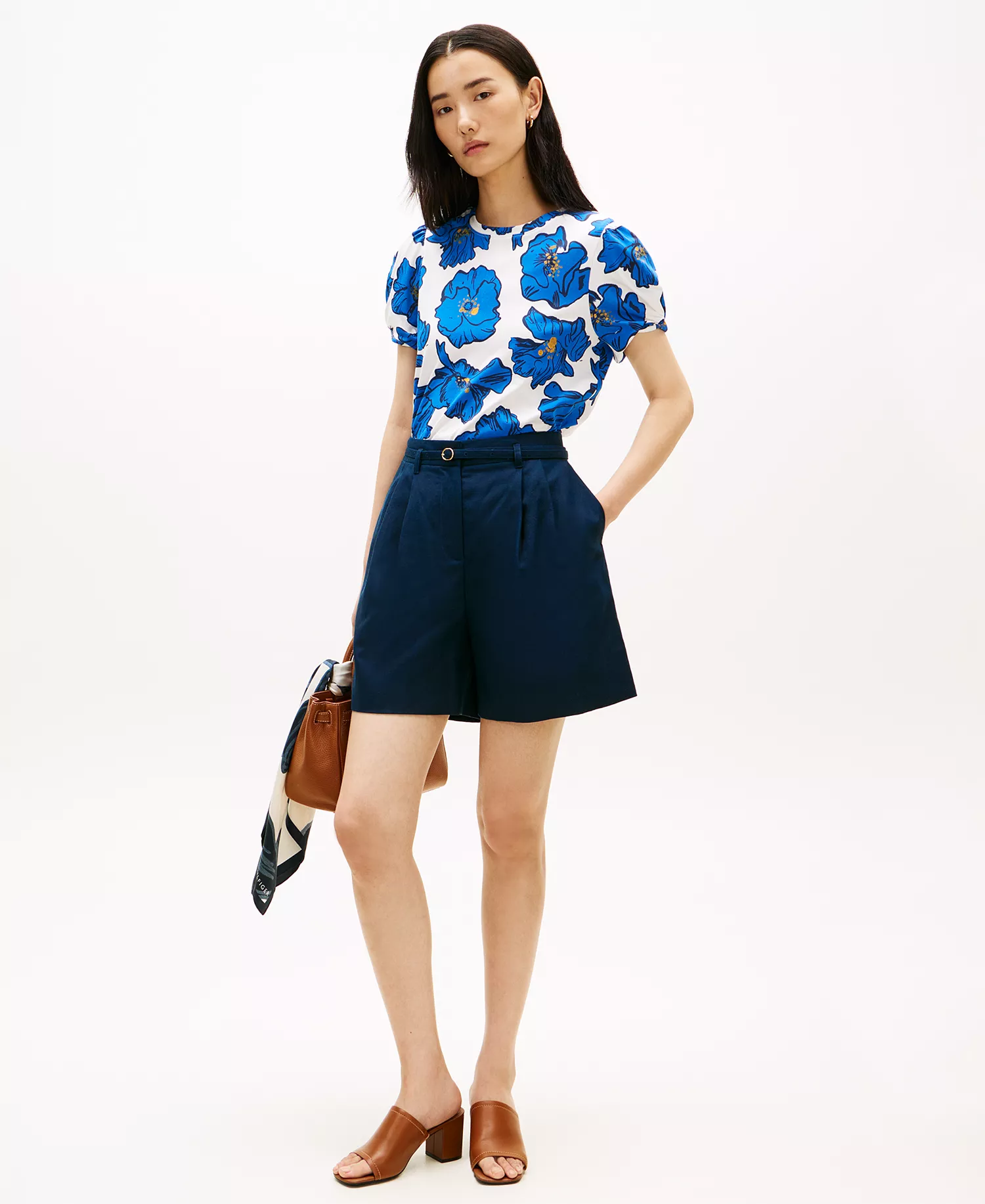 Women's Printed Crewneck Top - Poppy Art Floral - L