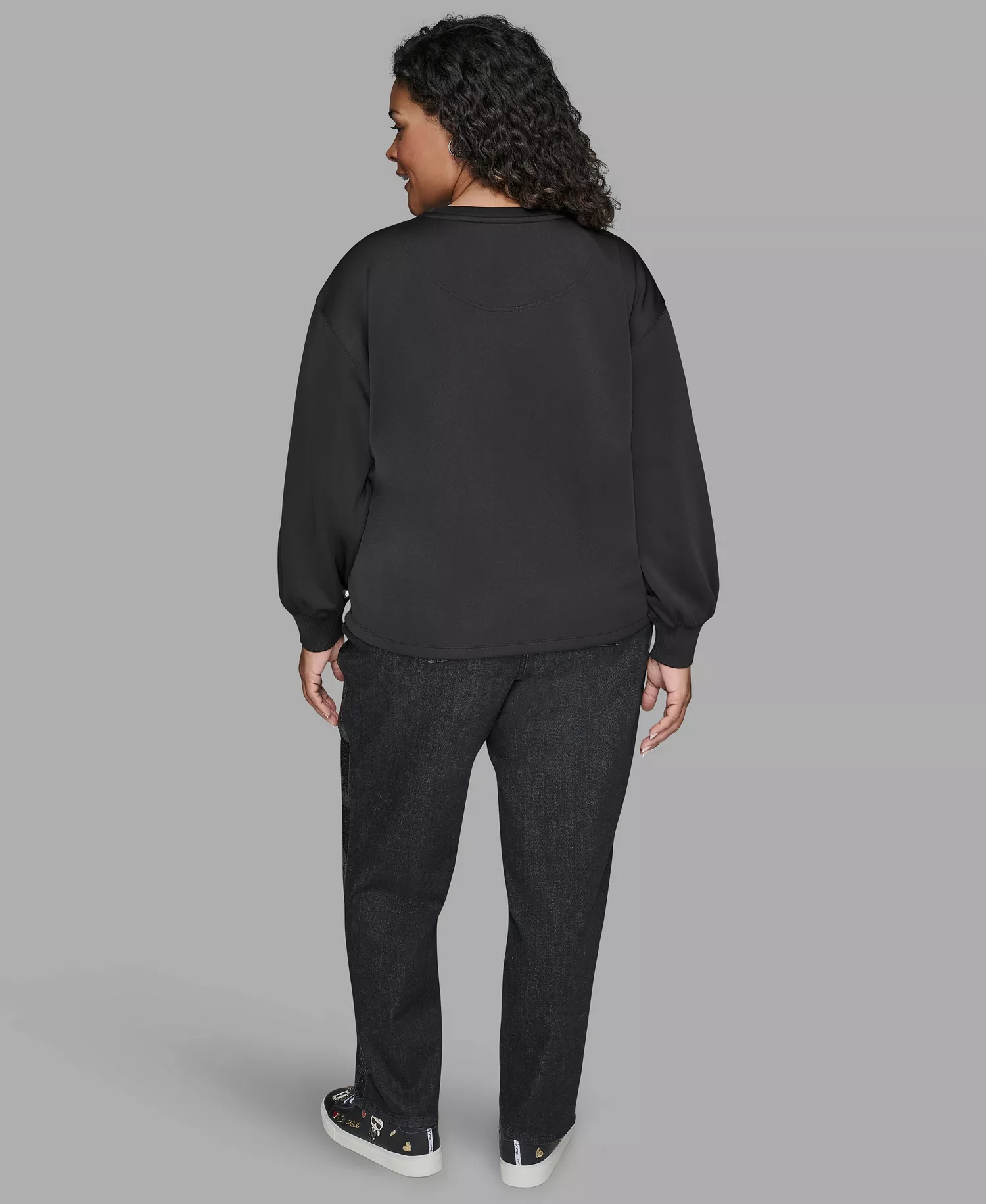 Women's Plus Size Embroidery Pull-On Top - Black - 0X