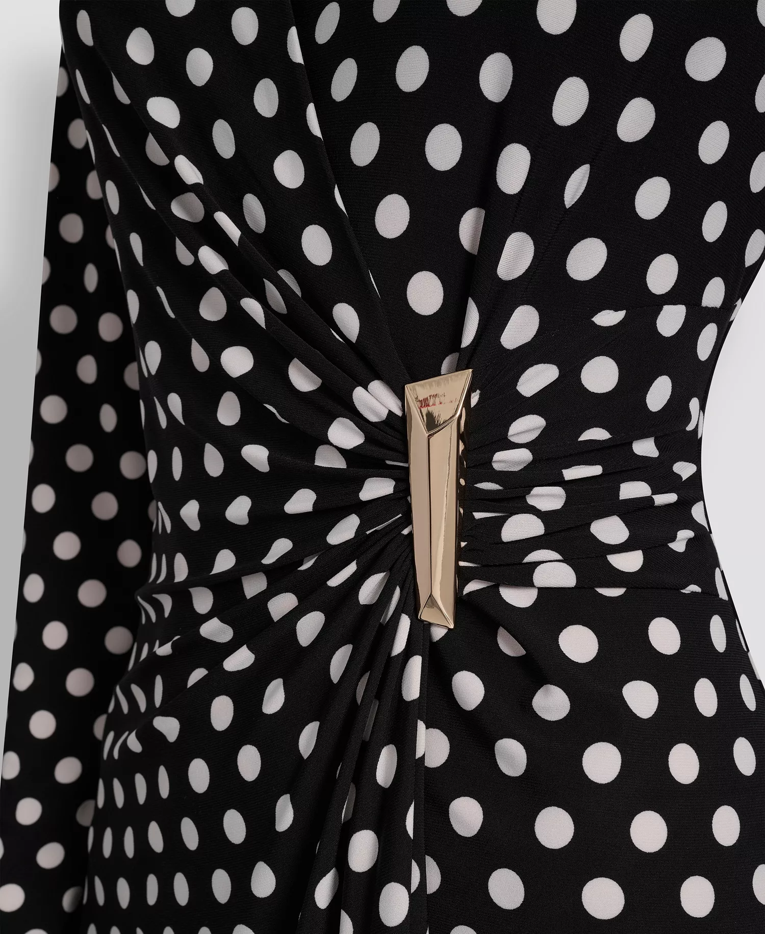 Women's Long-Sleeve Knee Length Dress - Black/Ivory - 10