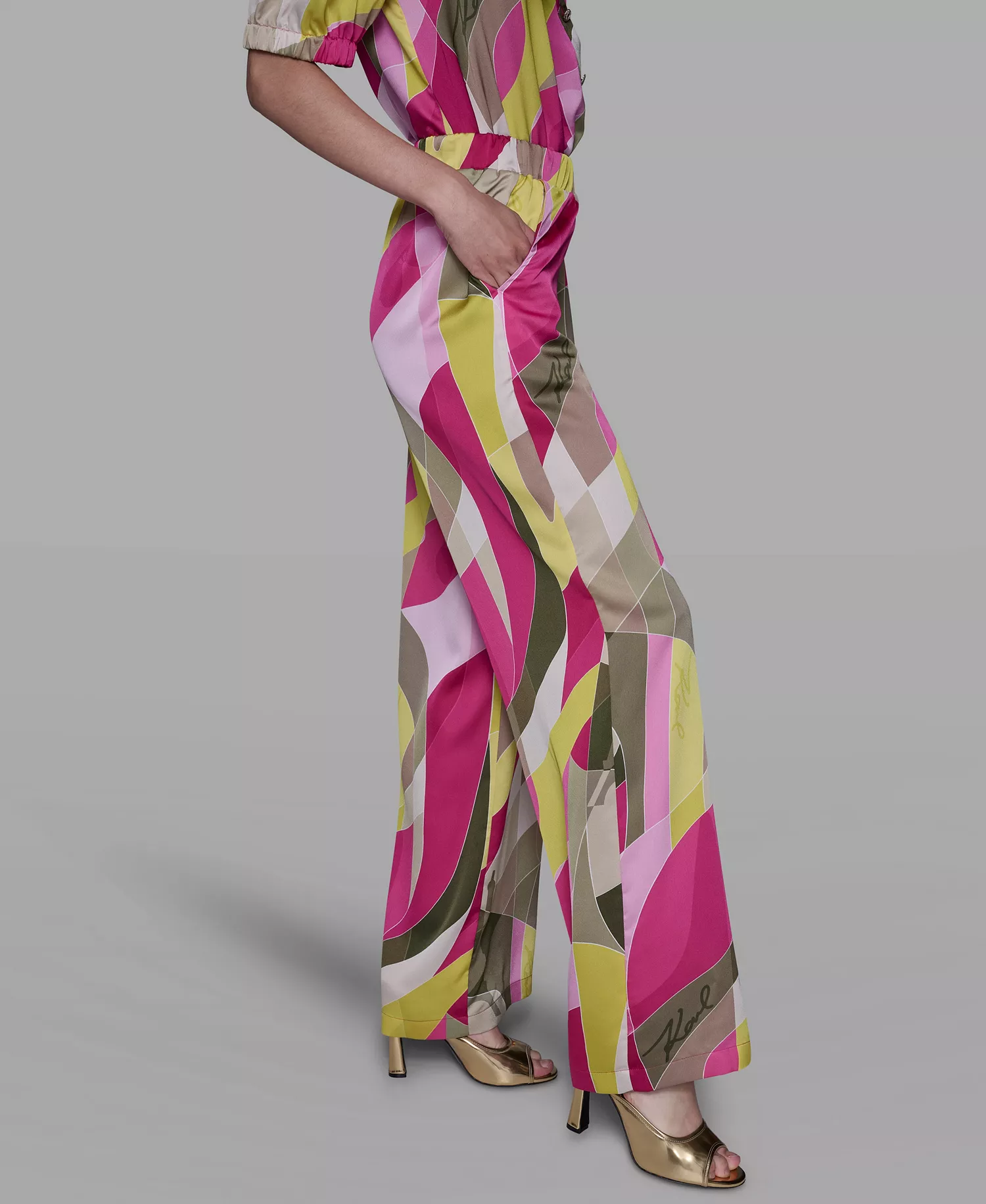 Women's Printed Pull-On Pants - Rogue/Olive Multi - L