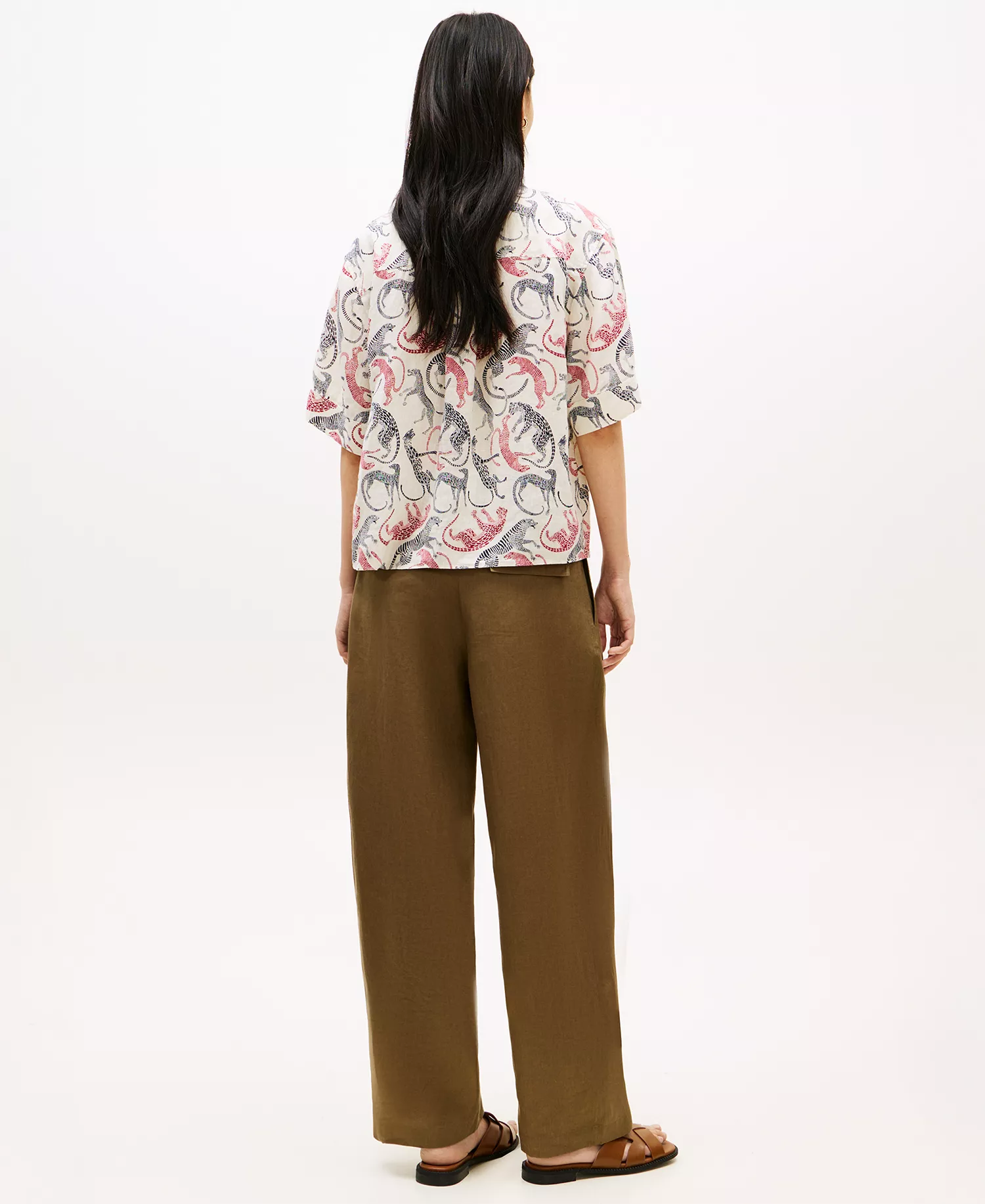 Women's Linen Essential Collared Shirt - White - L