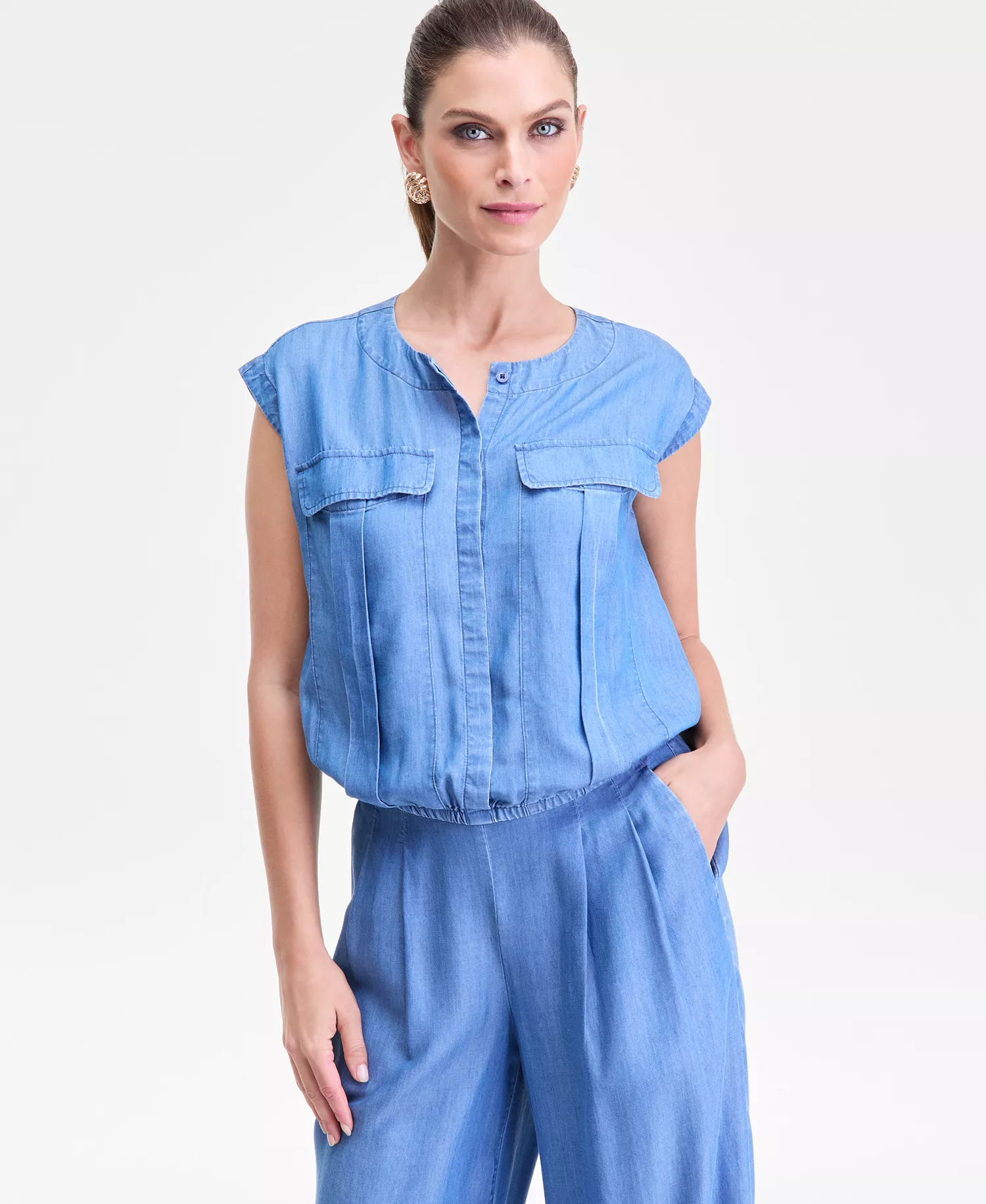 Women's Sleeveless Chambray Utility Shirt, Macy's Exclusive - Medium Indigo - L