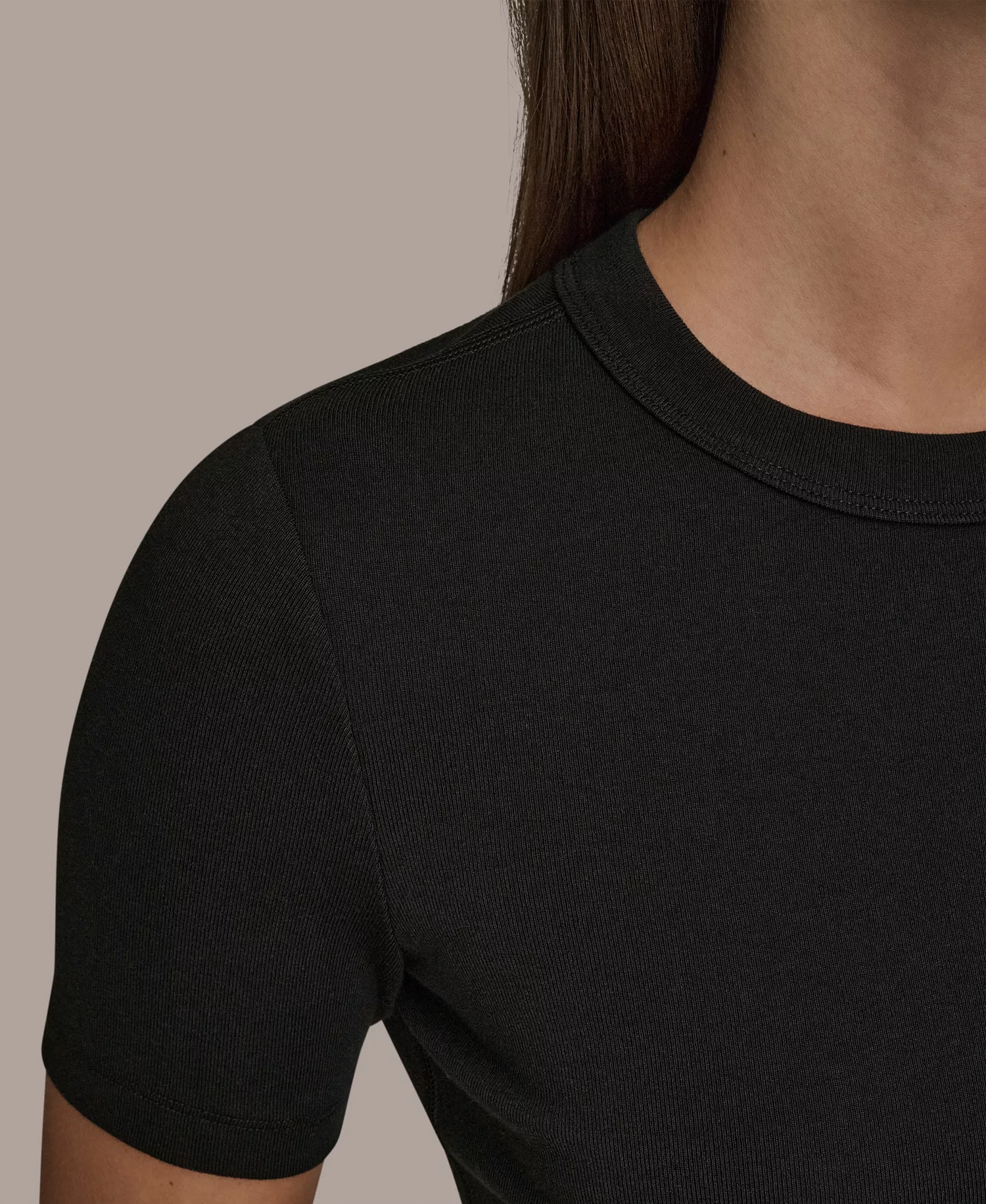 Women's Rib Short-Sleeve Crewneck T-Shirt - Black - L
