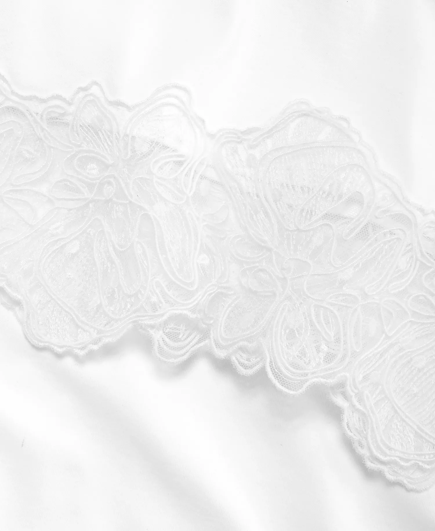 Women's Lace-Trim Short Sleeve T-Shirt, Macy's Exclusive - Bright White - L