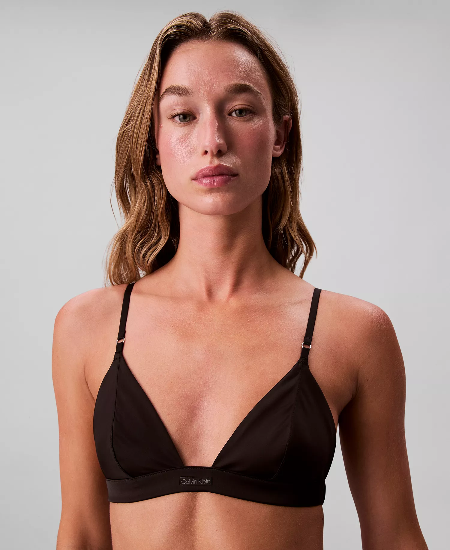 Women's Signature Satin Unlined Triangle Bra QF8392 - Black Satin - L