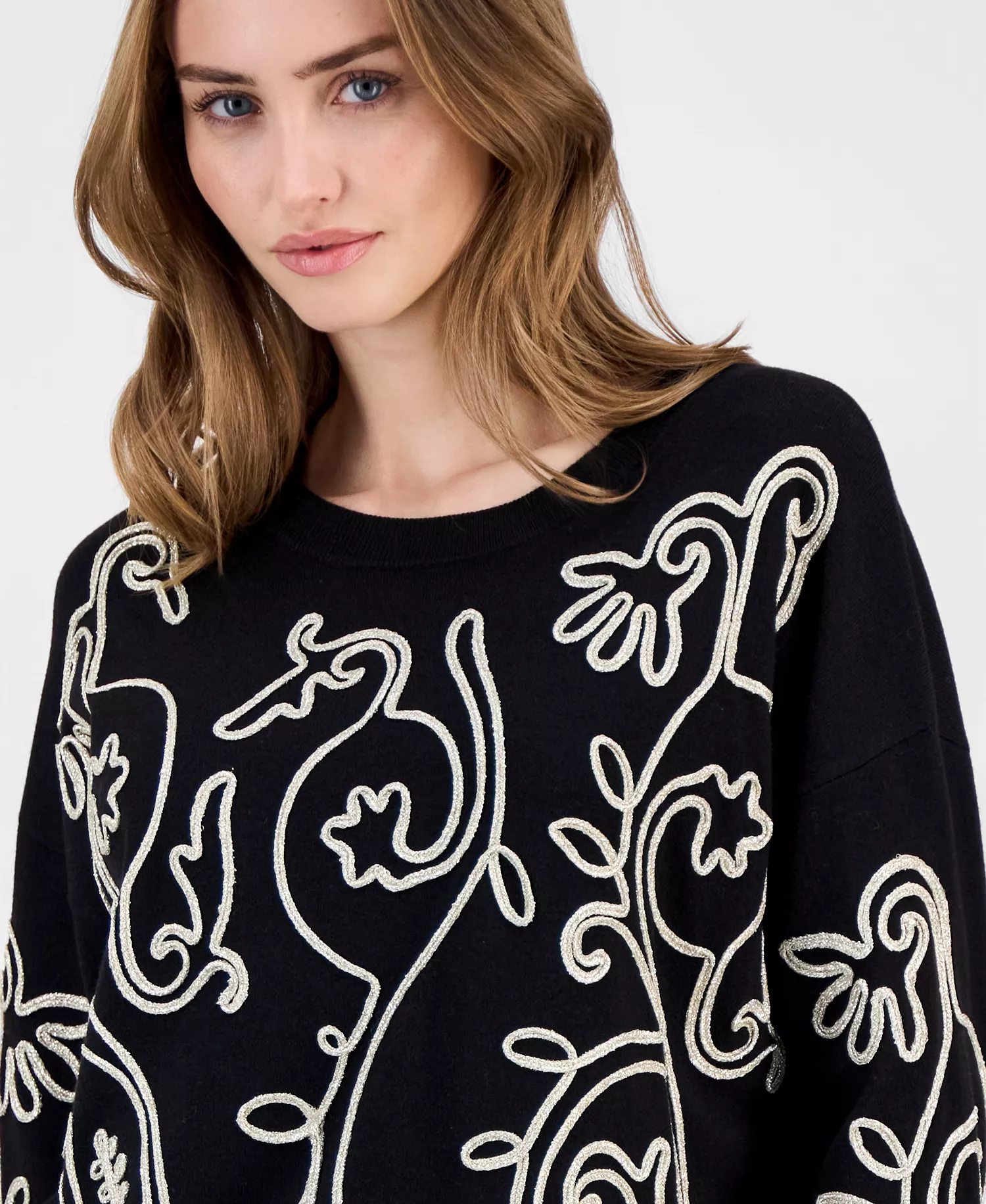 Women's Soutache Crewneck Sweater - Black - L