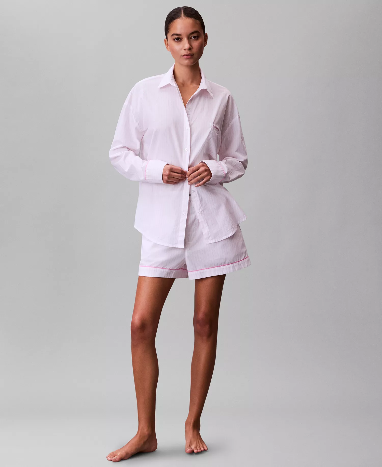 Women's Poplin Mid-Rise Shorts - Classic White Stripe - L