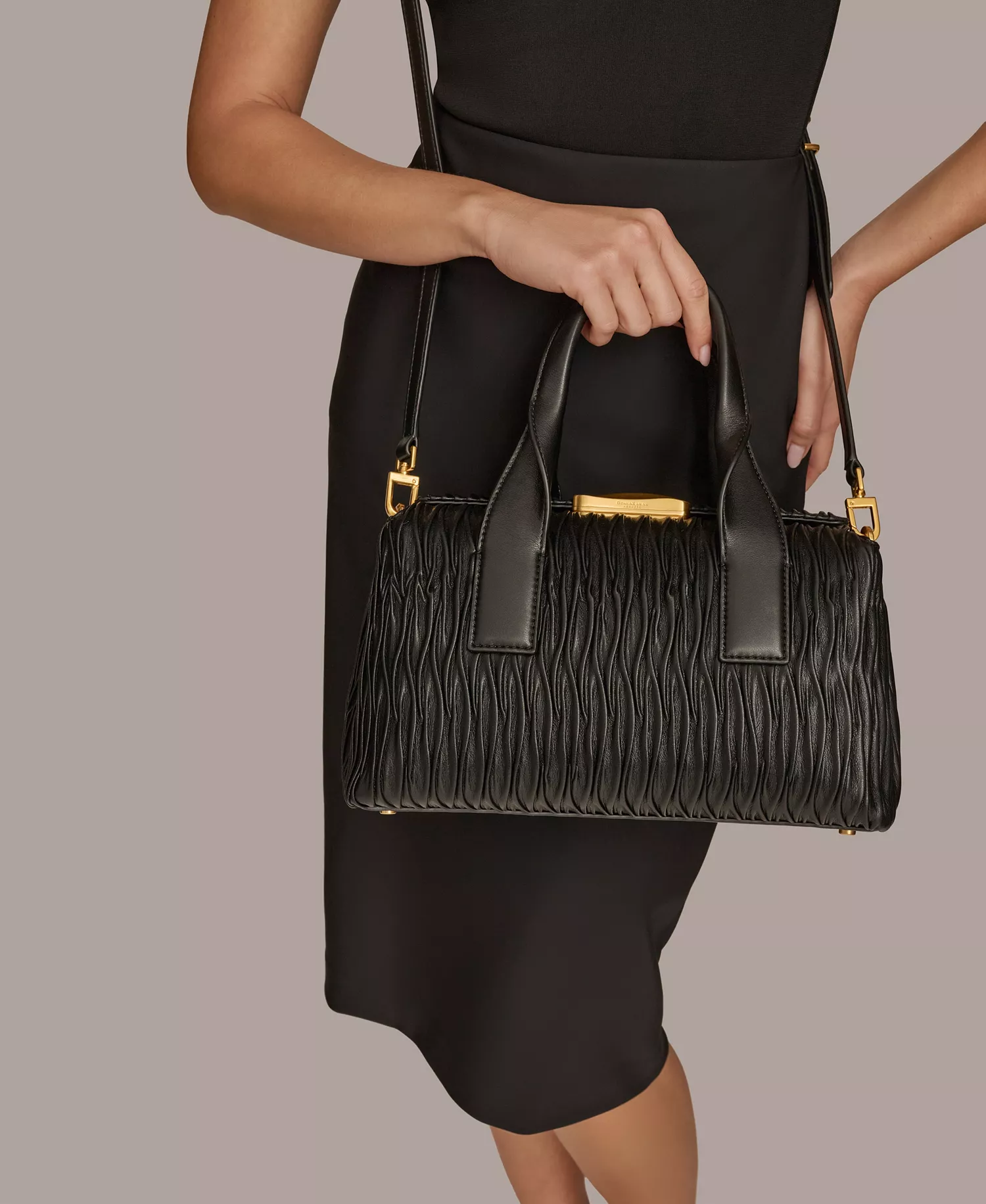 Amagansett Soft-Rolled Pleated Satchel with Sculpted Magnet Closure - Black/gold - NO SIZE