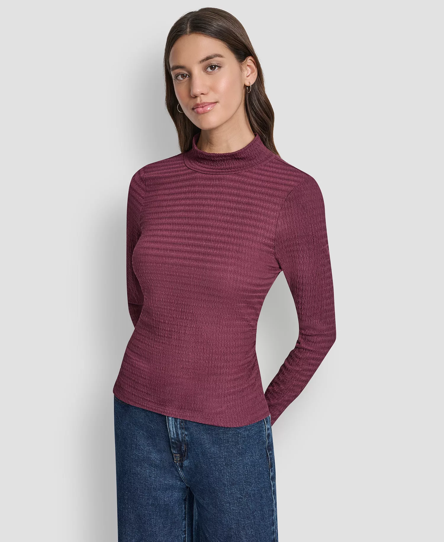 Women's Ripple Lace Mock Neck T-Shirt - Syrah - XL