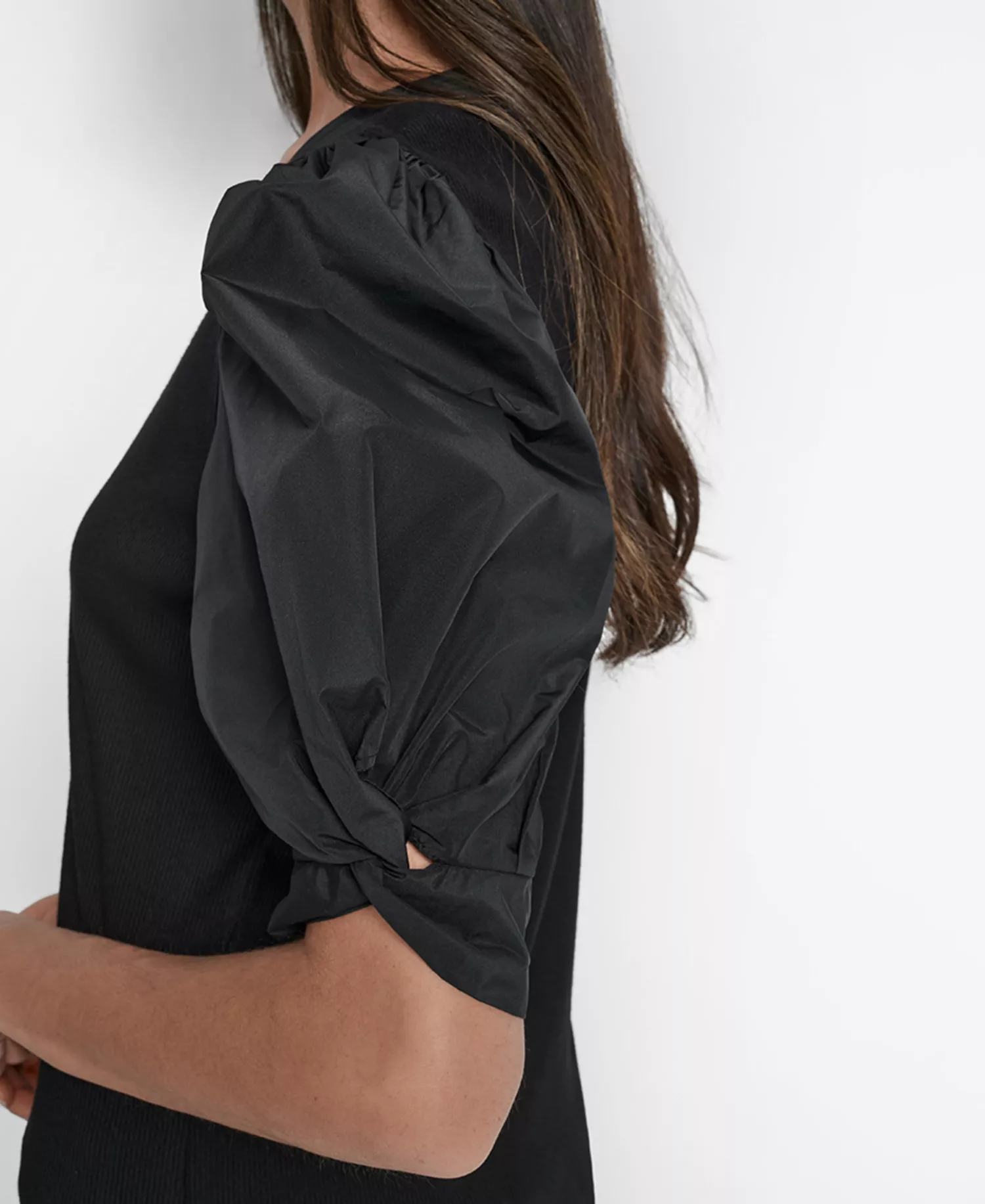 Women's Mixed-Media Taffeta Puff-Sleeve Top - Black - XL