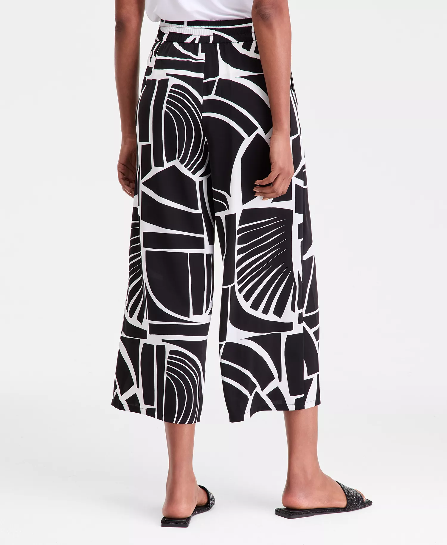 Women's Cropped Printed Pull-On Wide-Leg Pants, Macy's Exclusive - Fae Geo Black - L - Regular