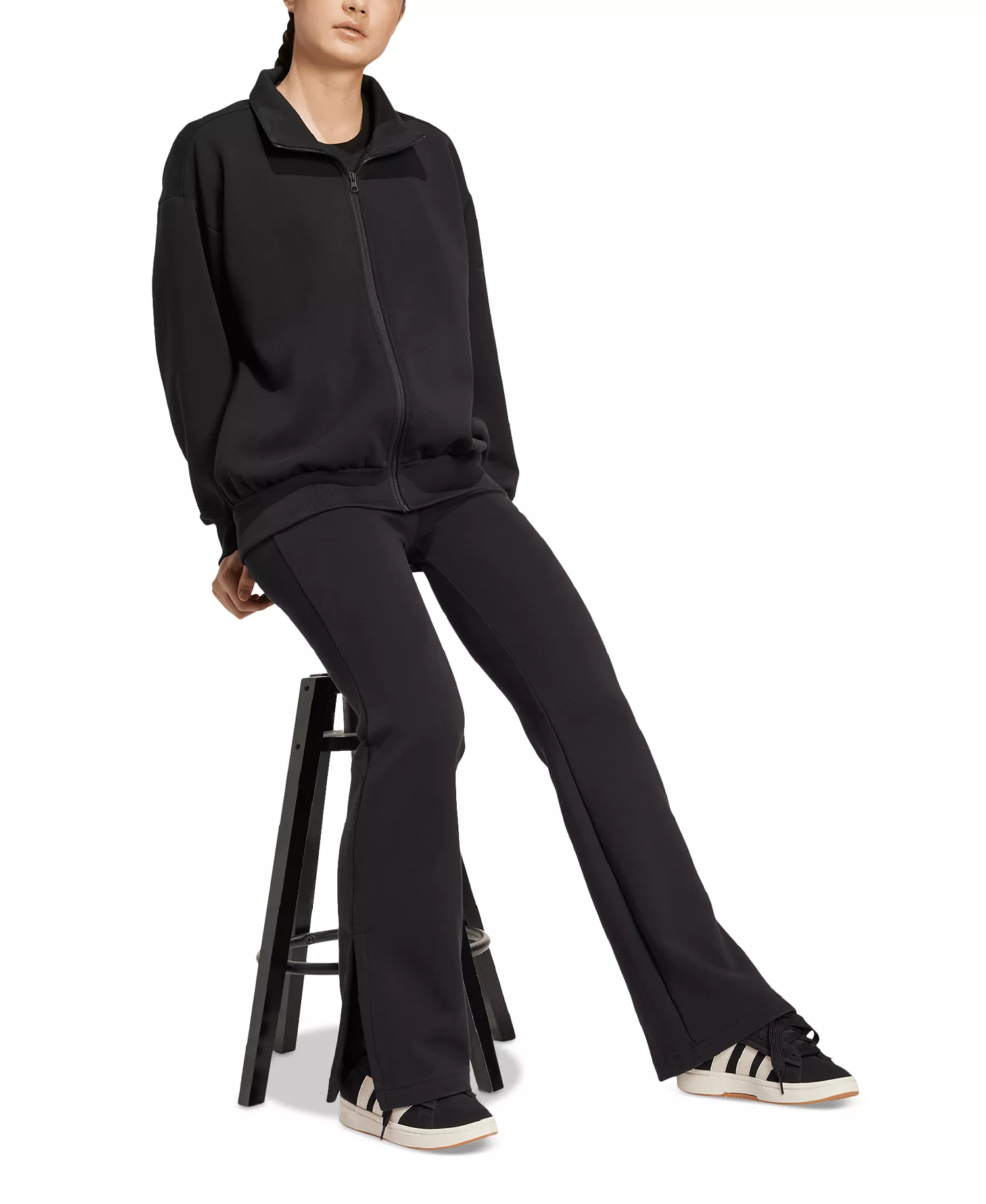 Women's Mid-Rise Pull-On Flare-Leg Logo Pants  - Black - L