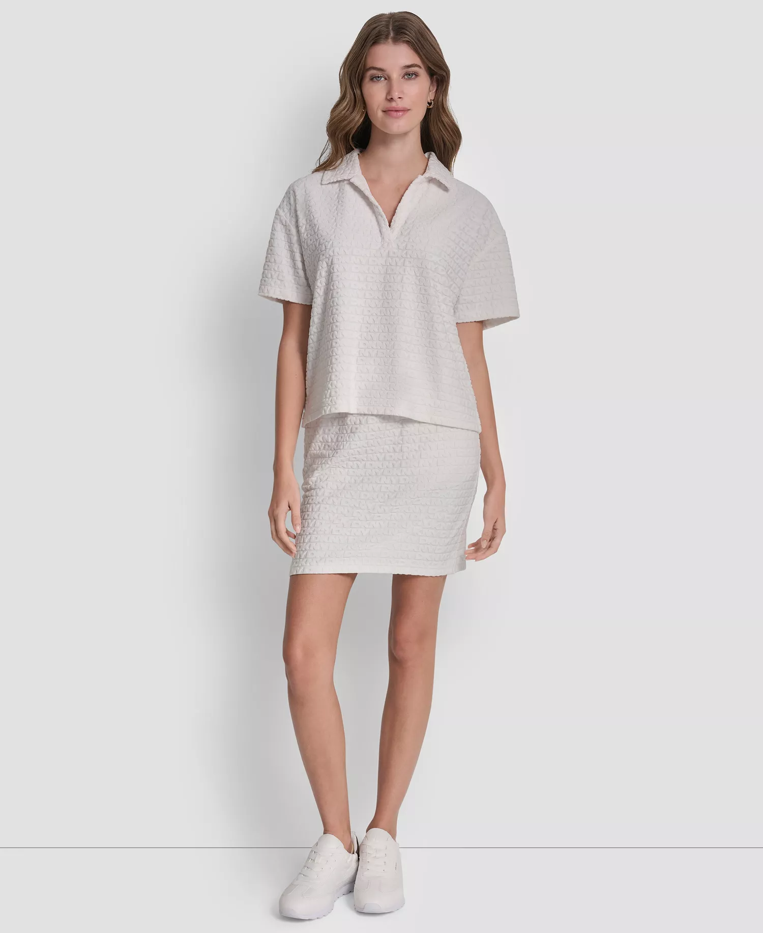 Women's Logo Jacquard Boxy Polo Collared T-Shirt - Ivory - L