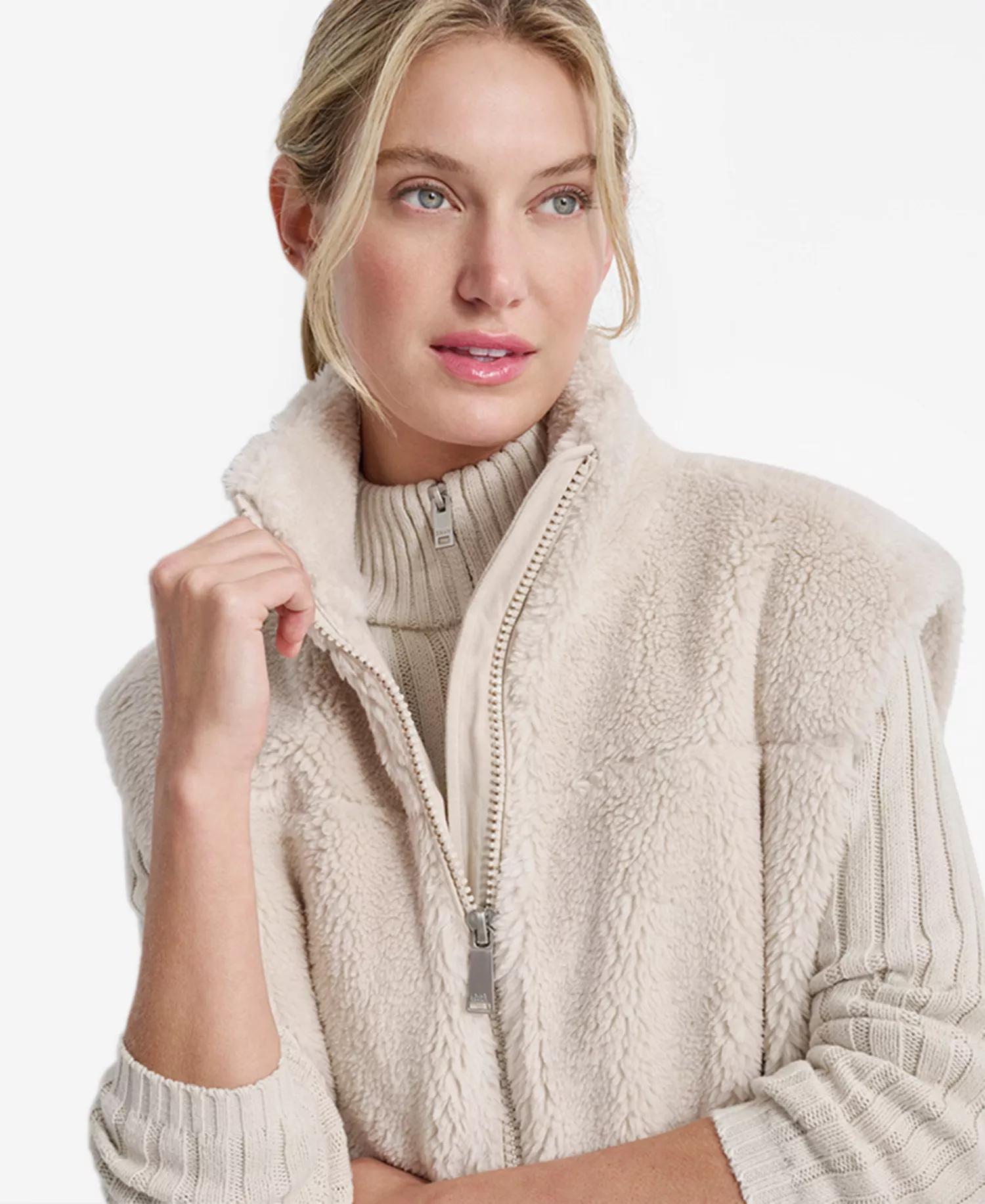 Women's Long Line Front Zipper Vest - Oat - M